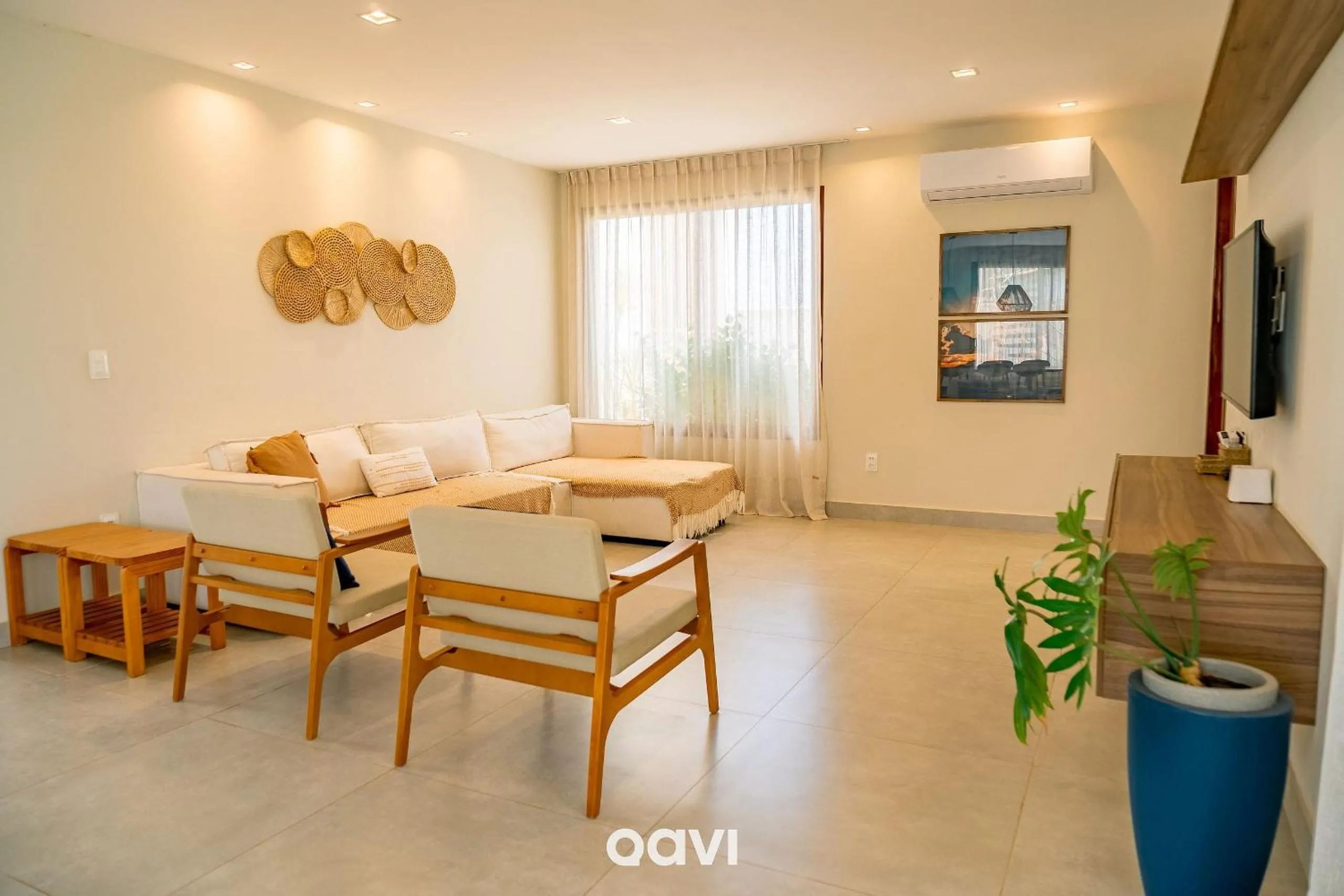 Living room in Villa Makani no Shamballa by Qavi