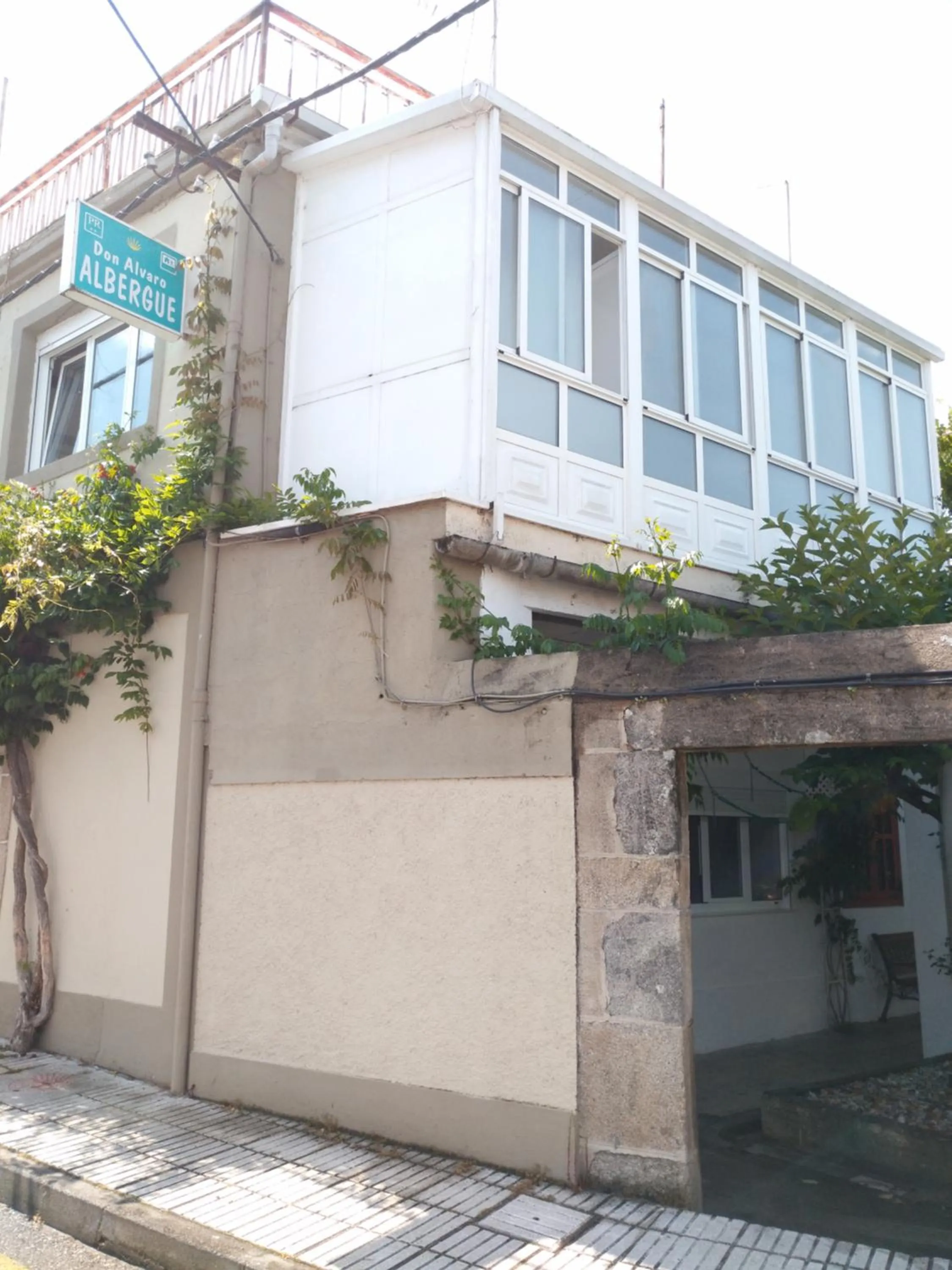 Property building in Pension-Albergue Don Alvaro