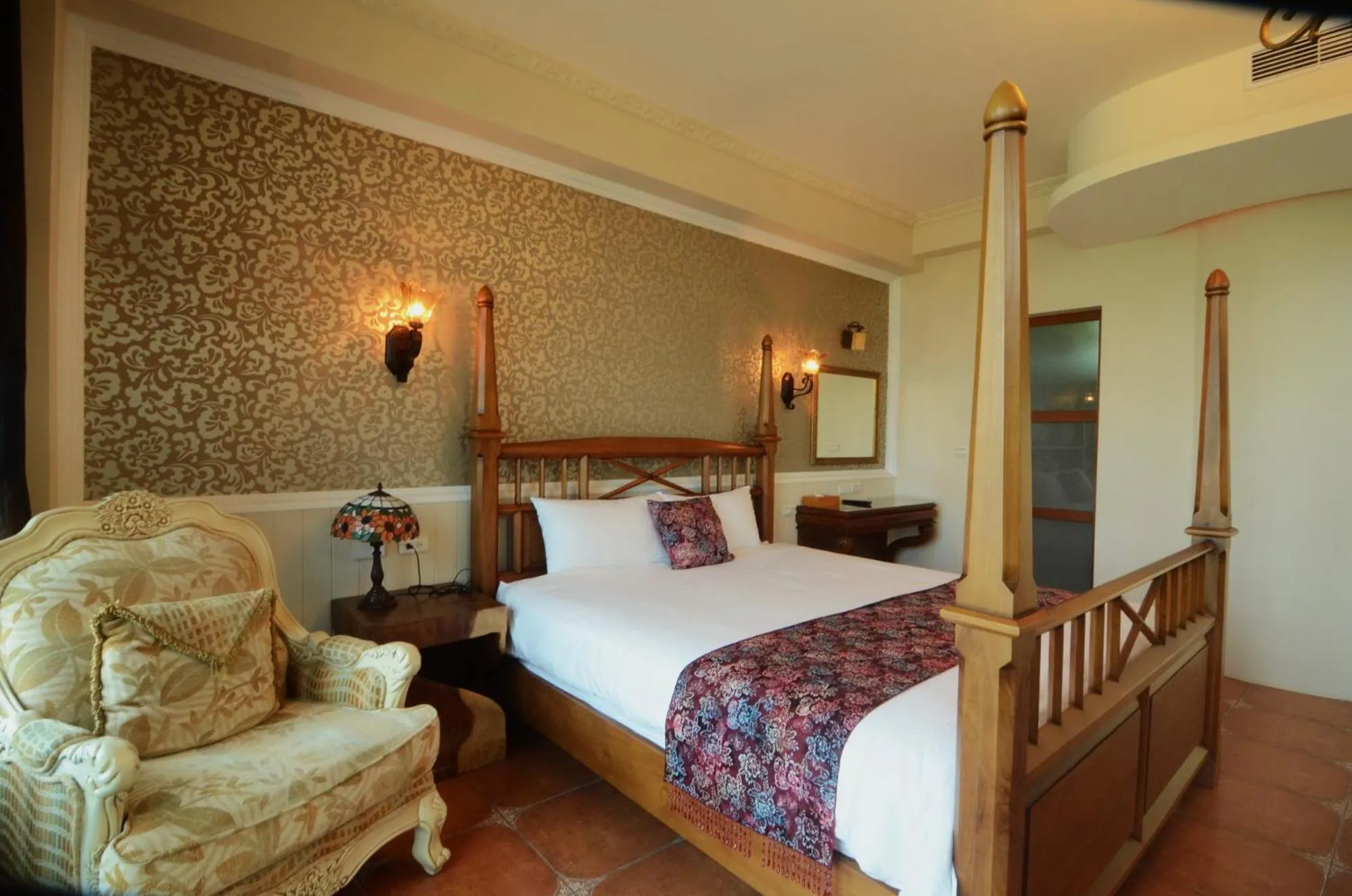 Full Sweet Inn