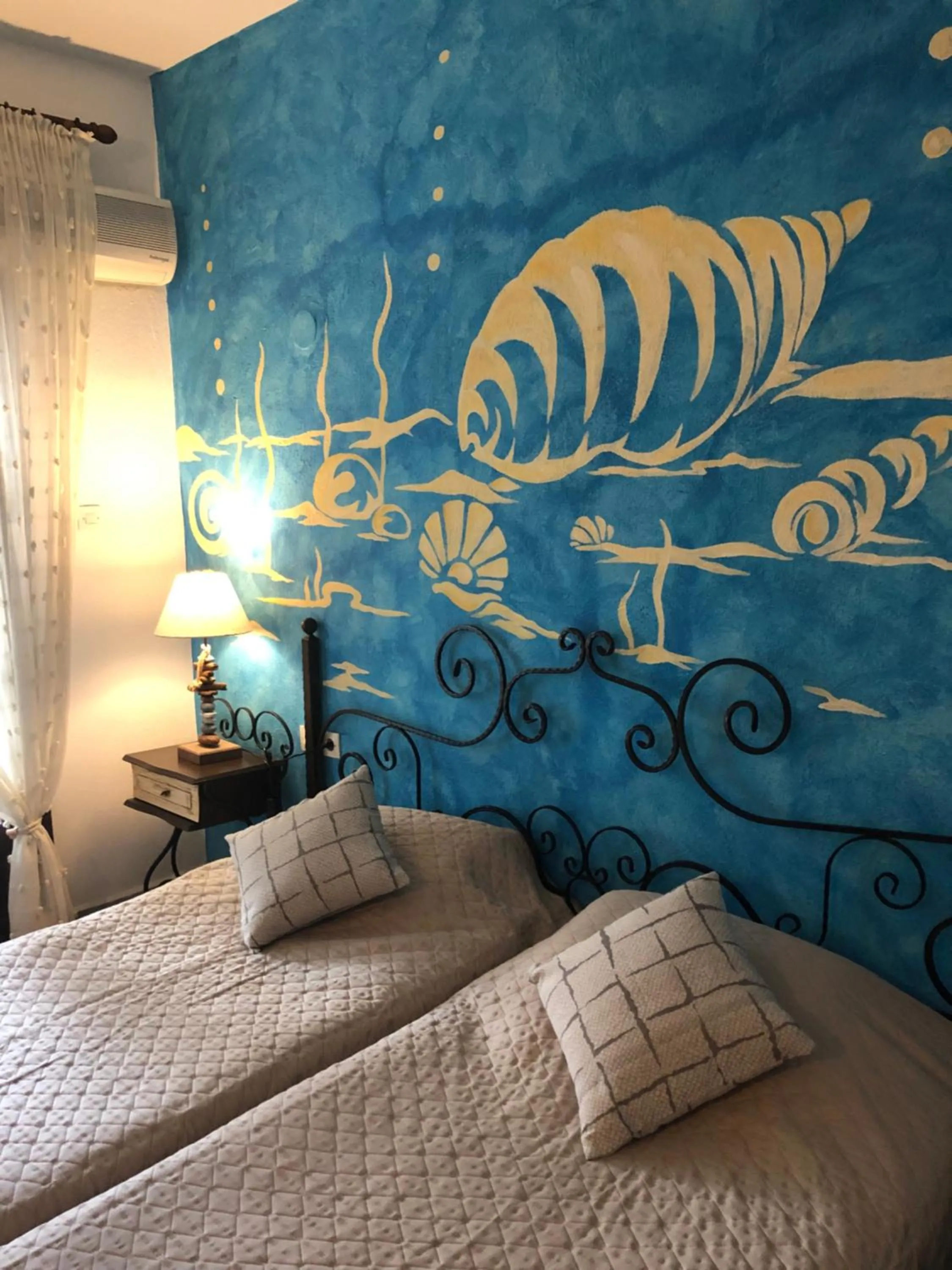 Thalassa Hotel