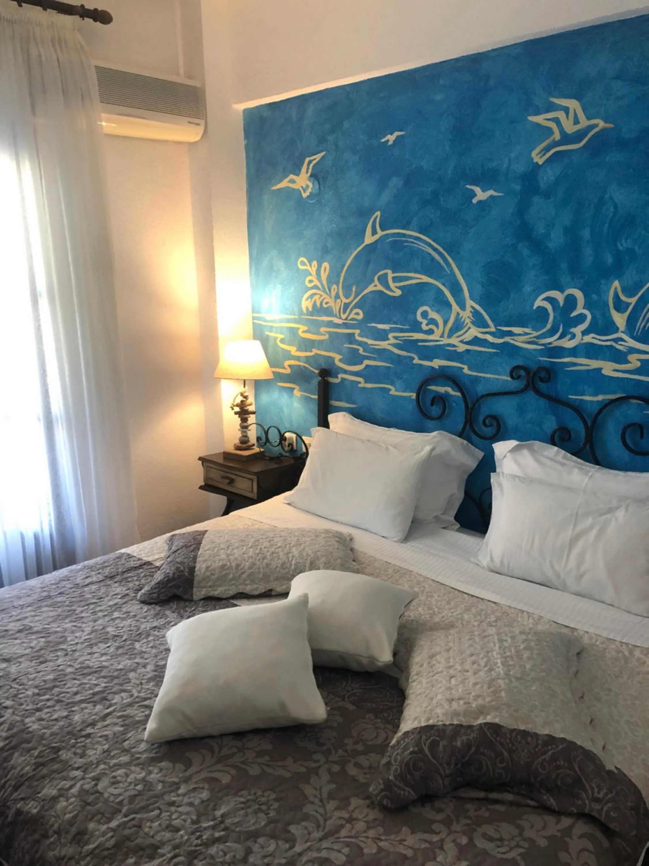 Thalassa Hotel
