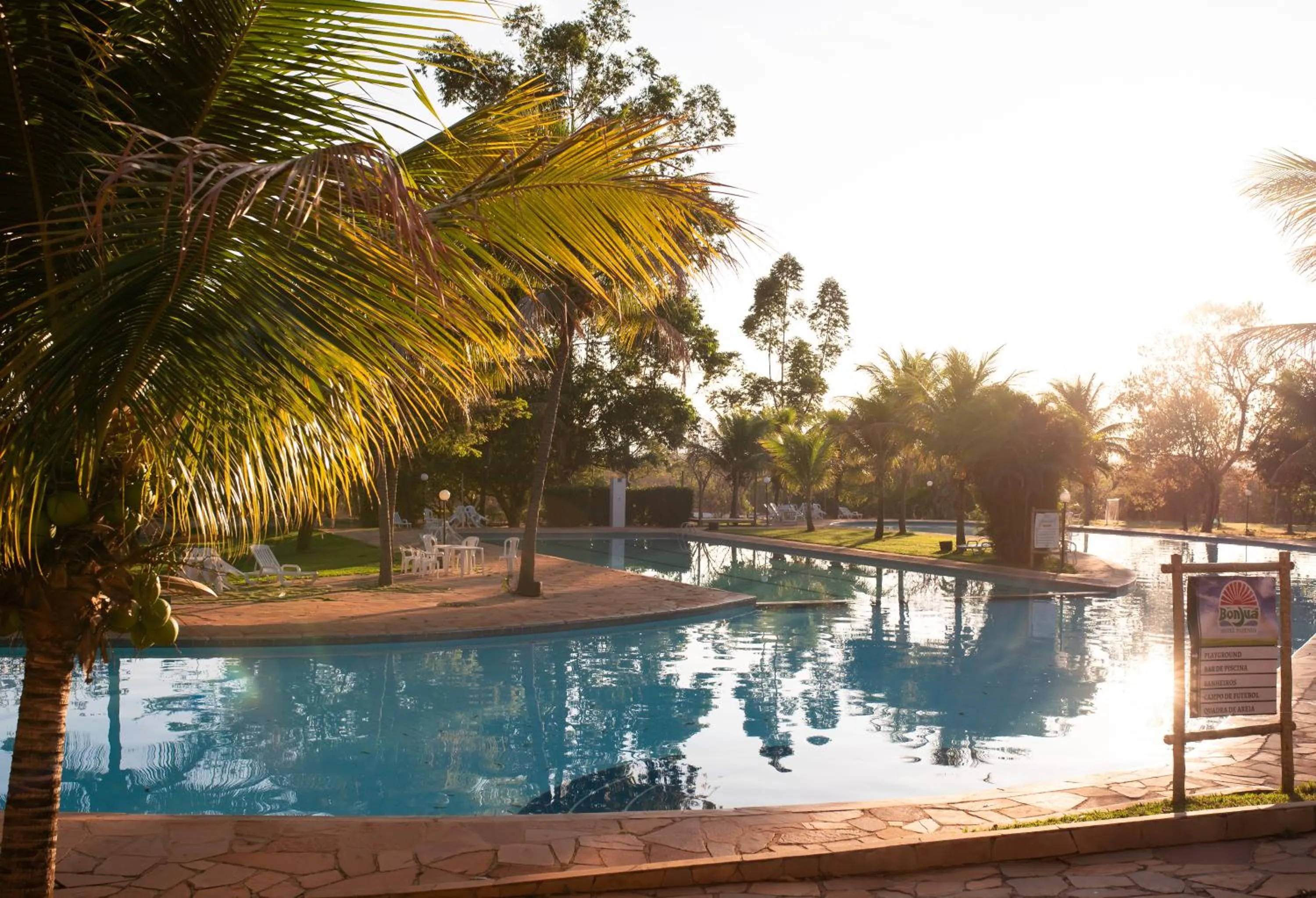 Pool view in Hotel Fazenda Bonjuá