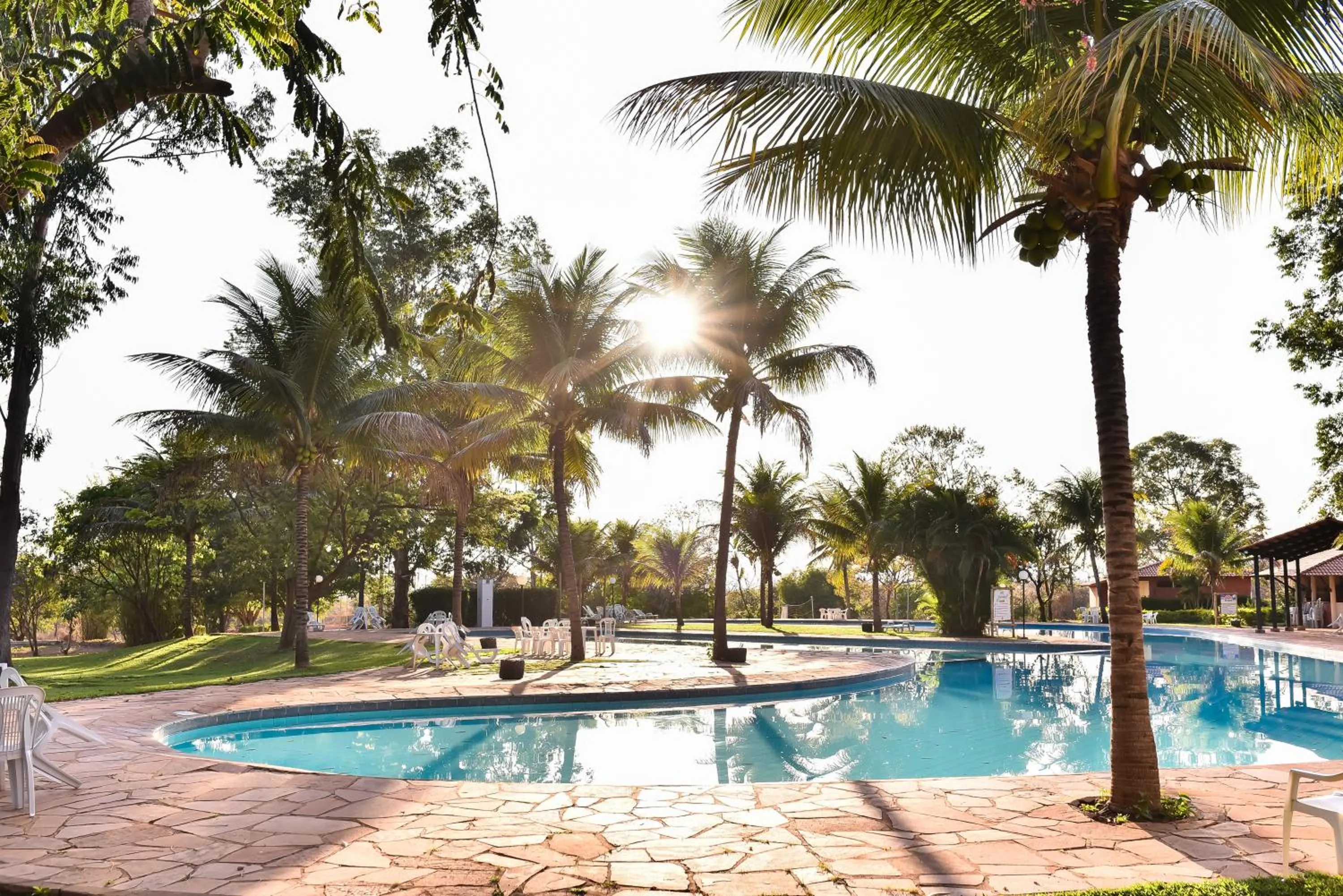 Swimming pool in Hotel Fazenda Bonjuá