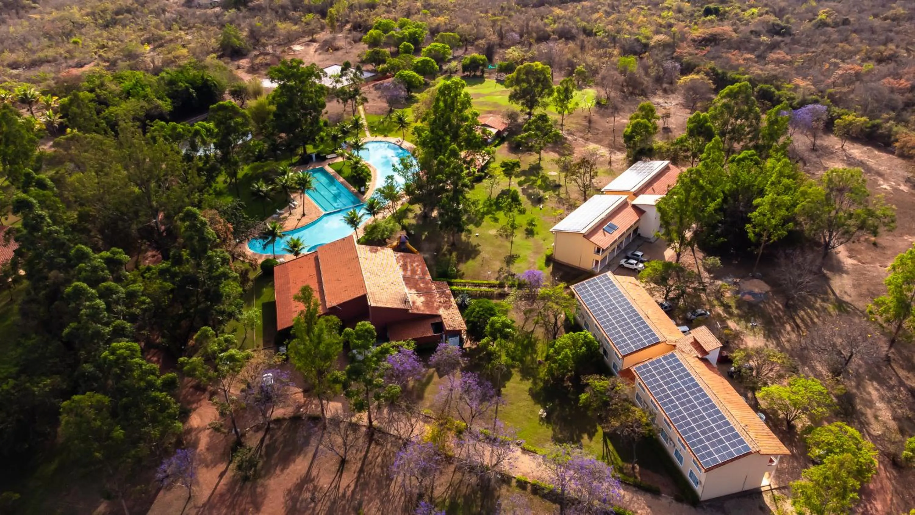 Property building in Hotel Fazenda Bonjuá