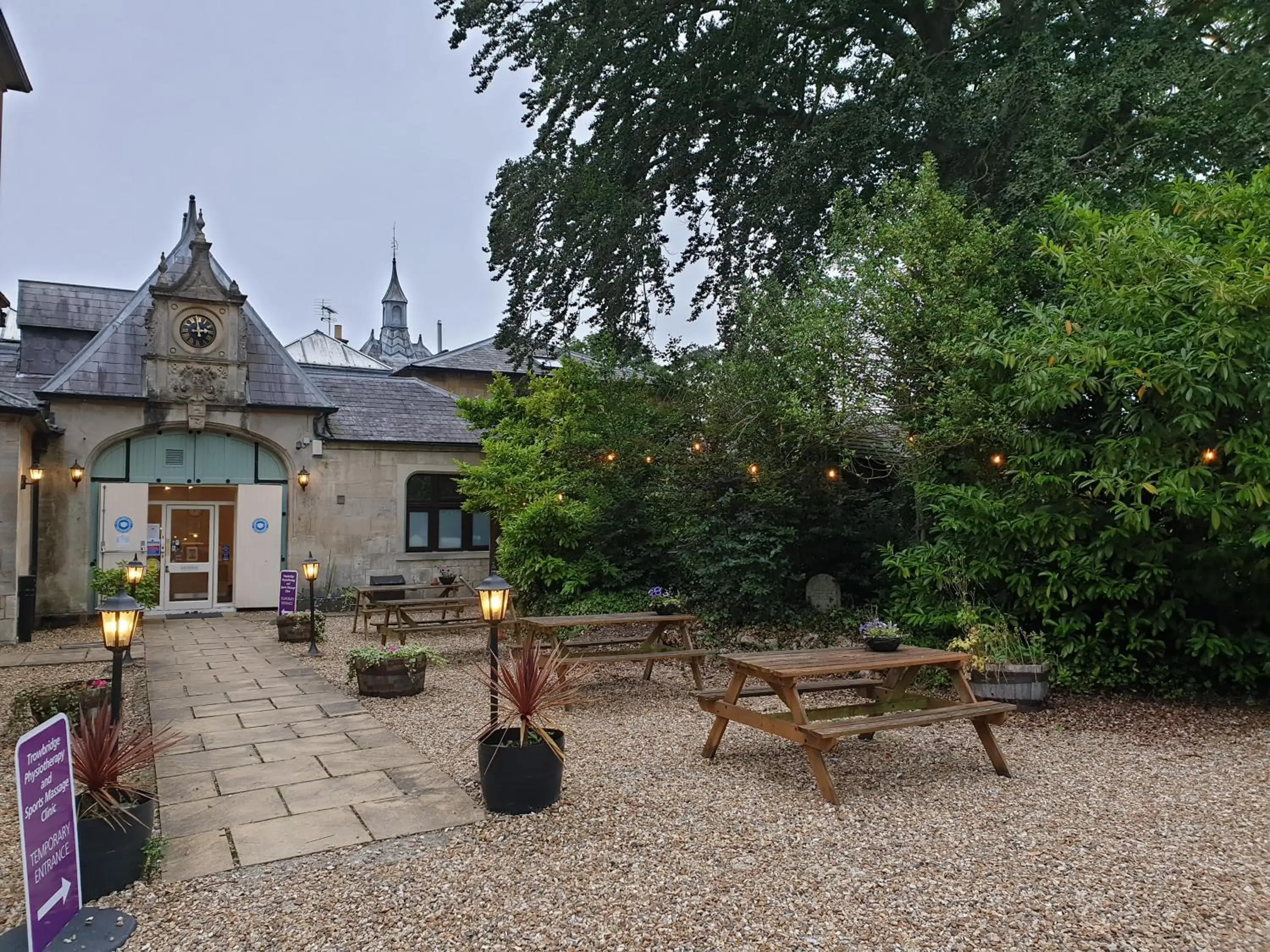 Property building in Fieldways Property building in Fieldways