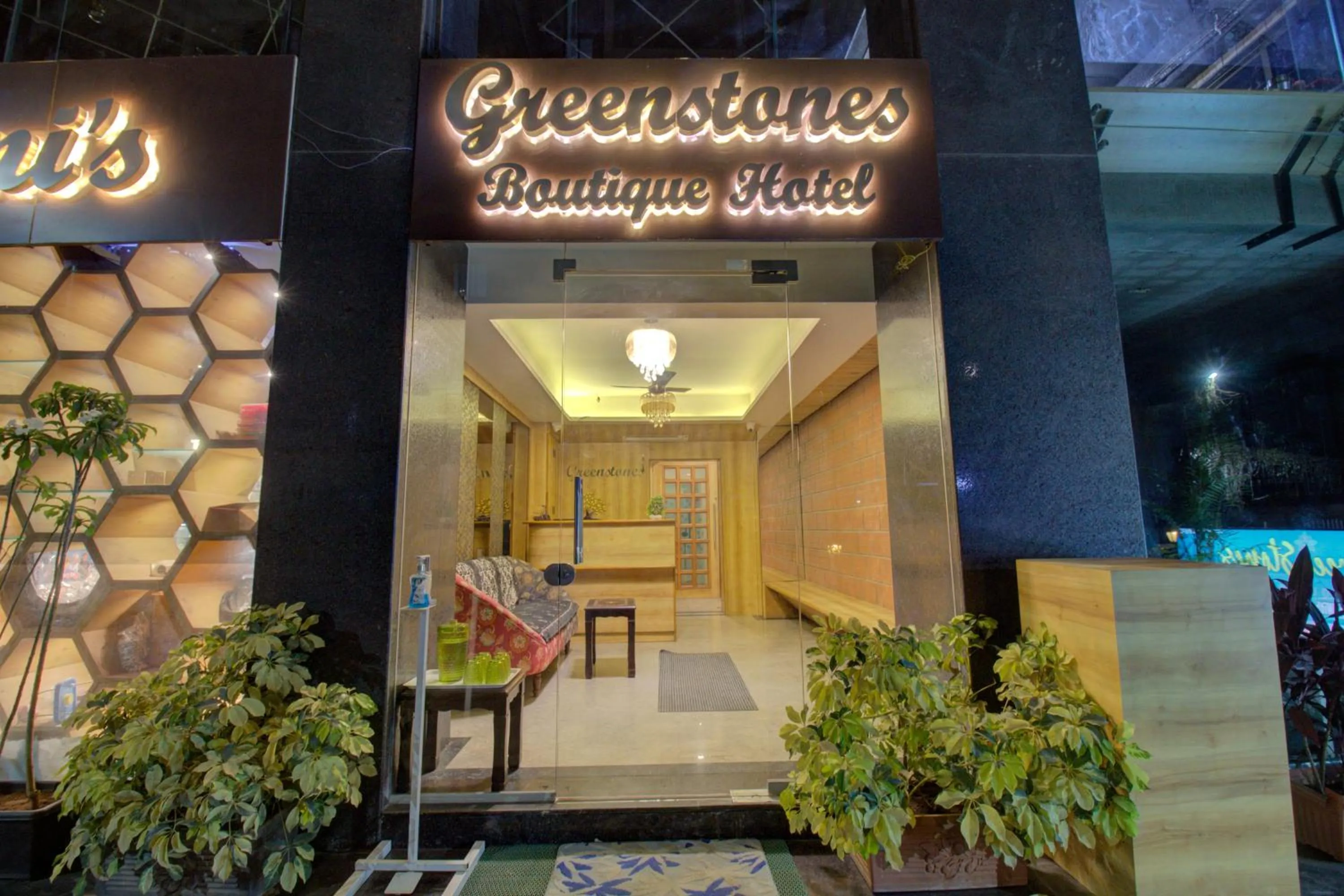 Lobby or reception in Greenstones Boutique Hotel