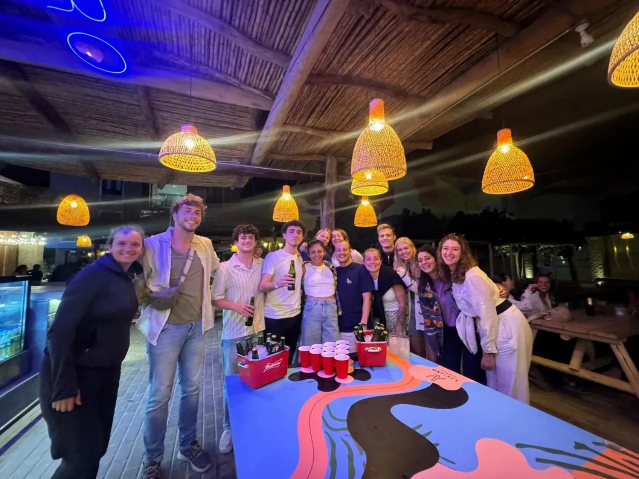 Lounge or bar in Viajero Huacachina Hostel
