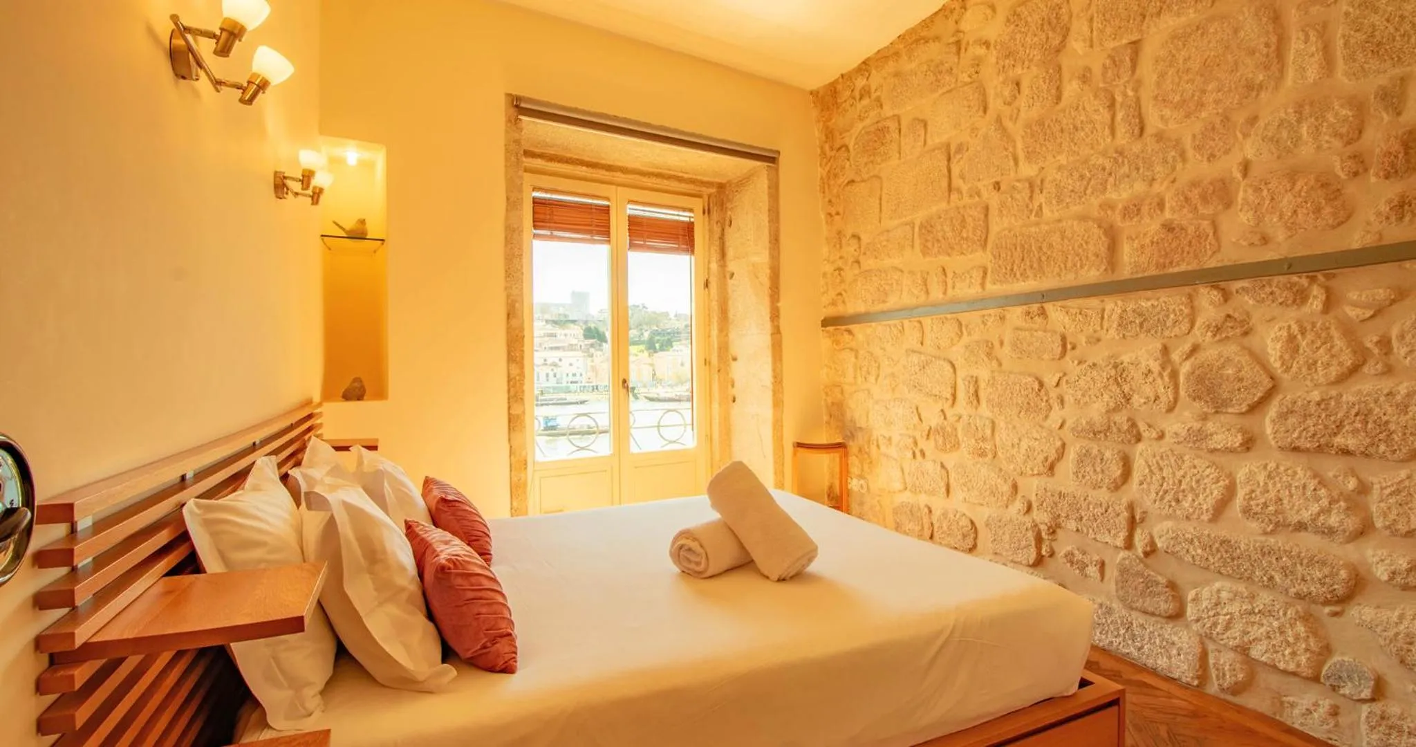 Bedroom, Bed in RIBEIRA by YoursPorto