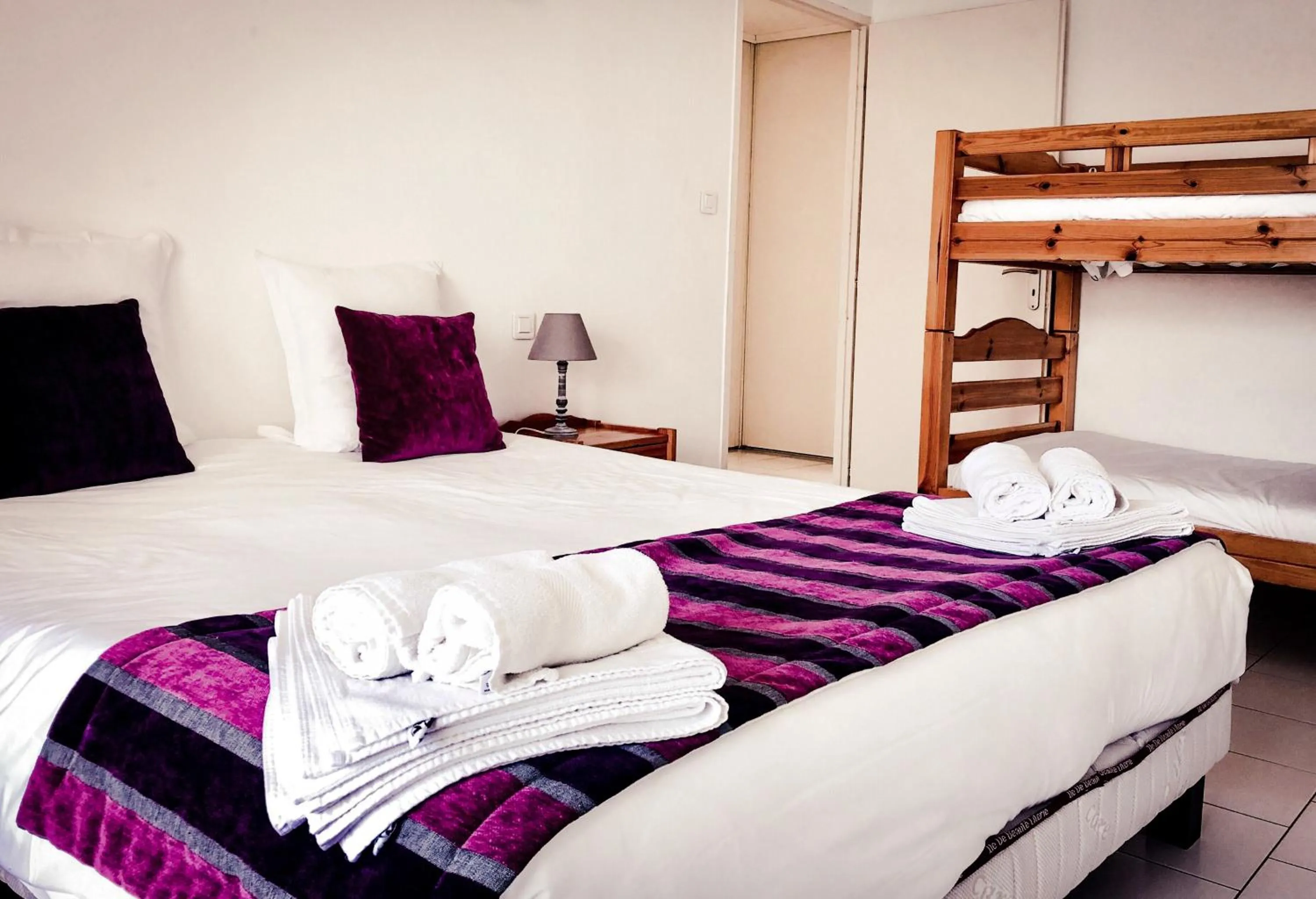 Bed in Hôtel Sampiero