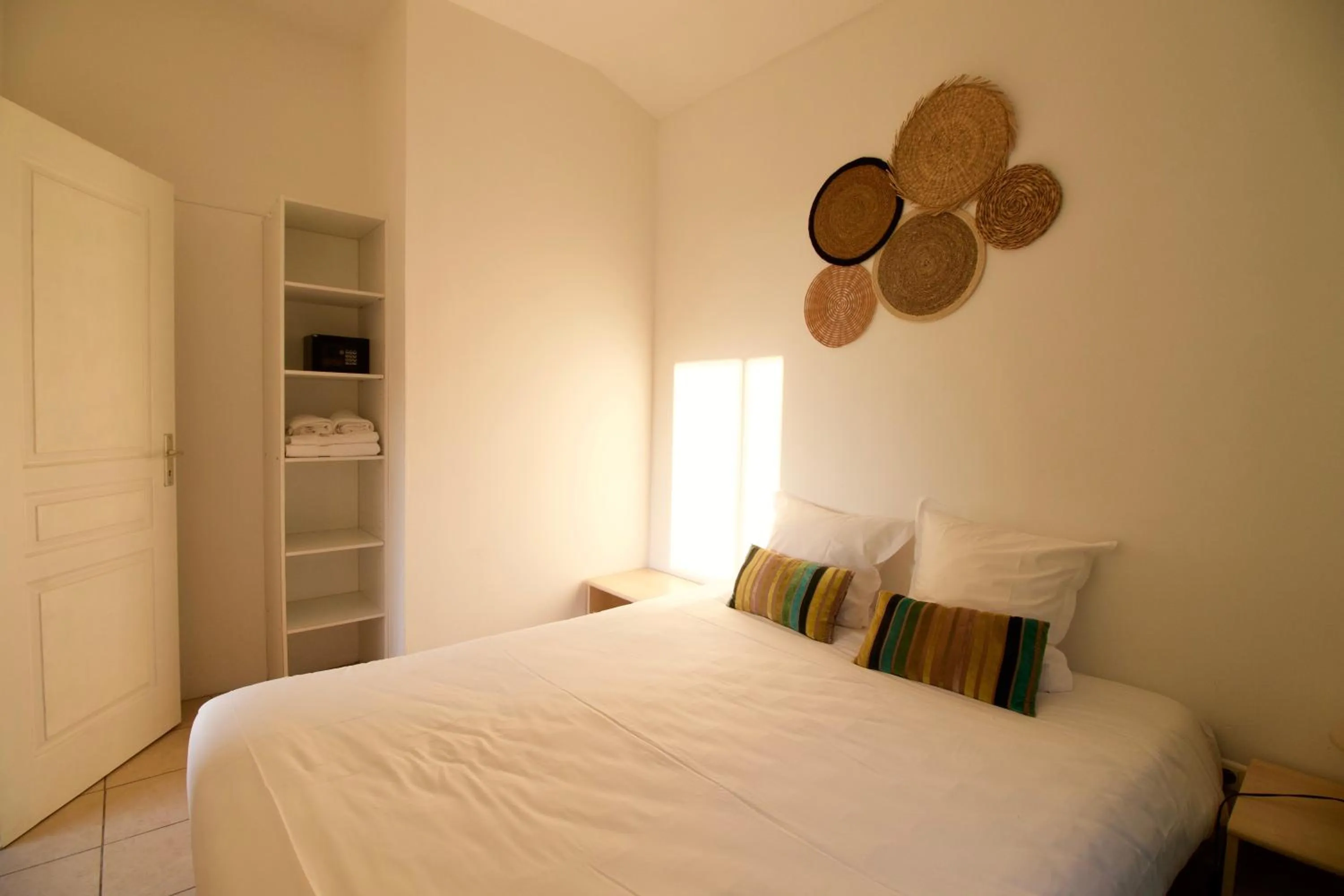 Bedroom, Bed in Hôtel Sampiero