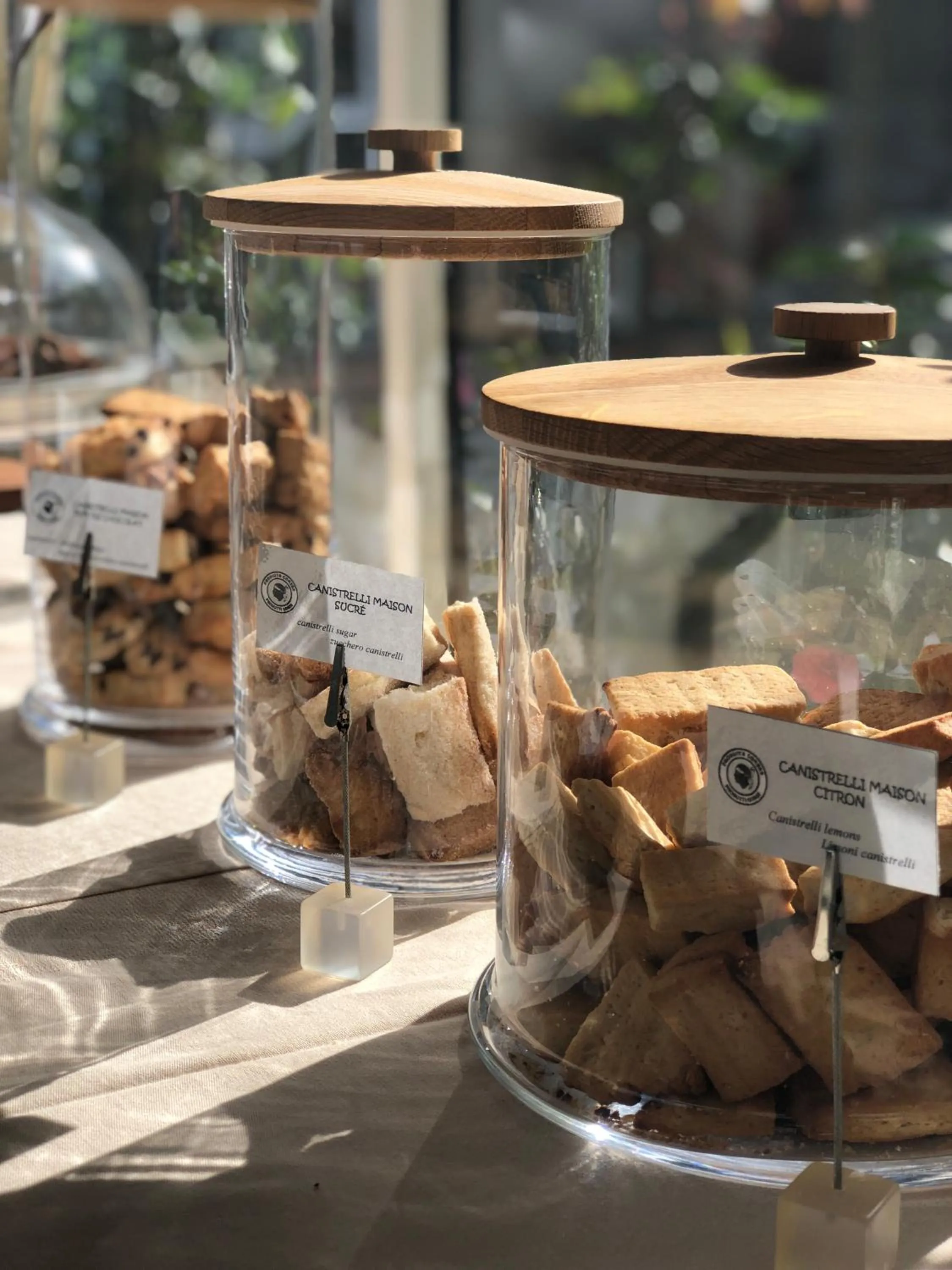 Continental breakfast in Hôtel Sampiero