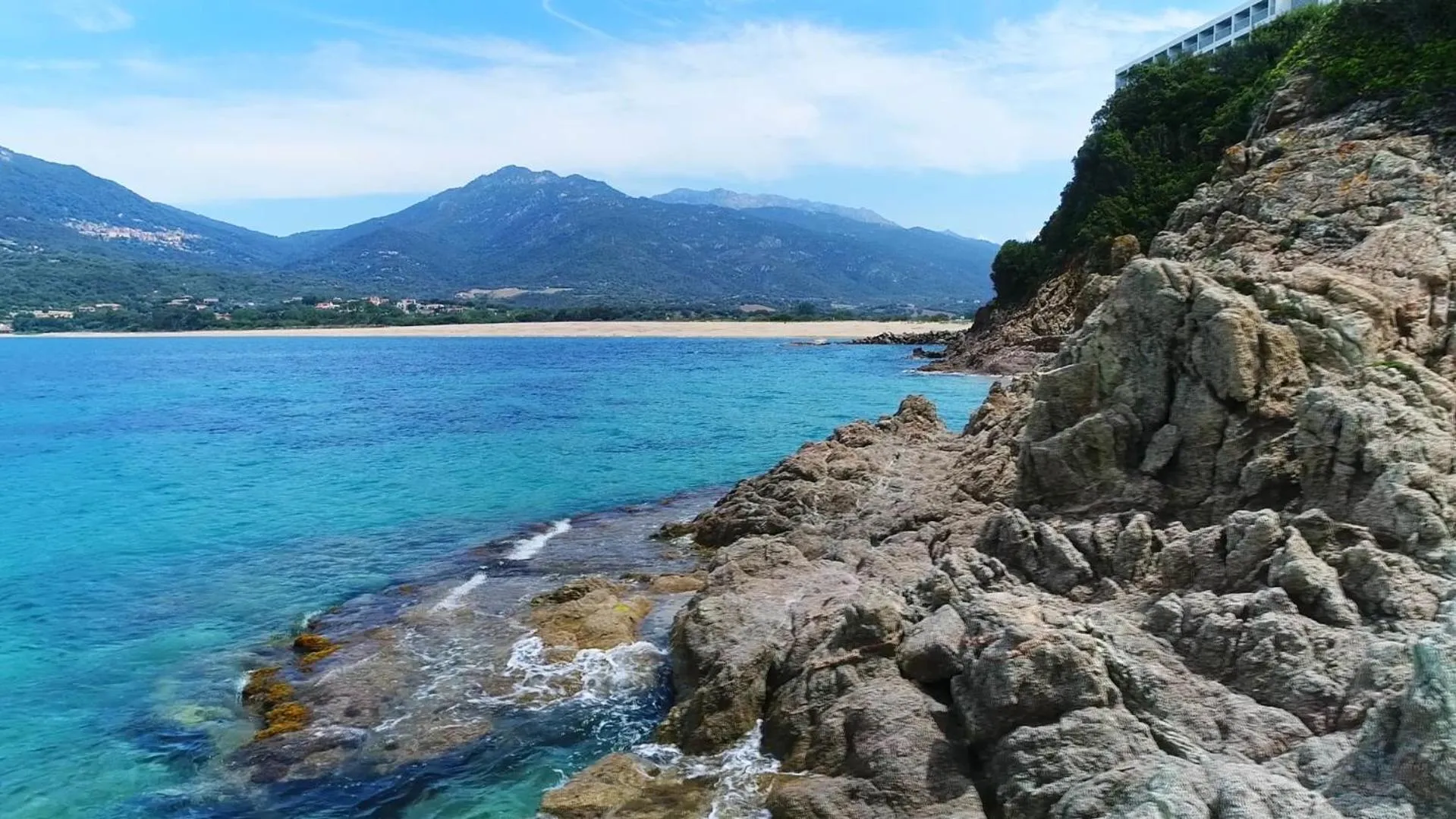 Natural landscape in Hôtel Sampiero