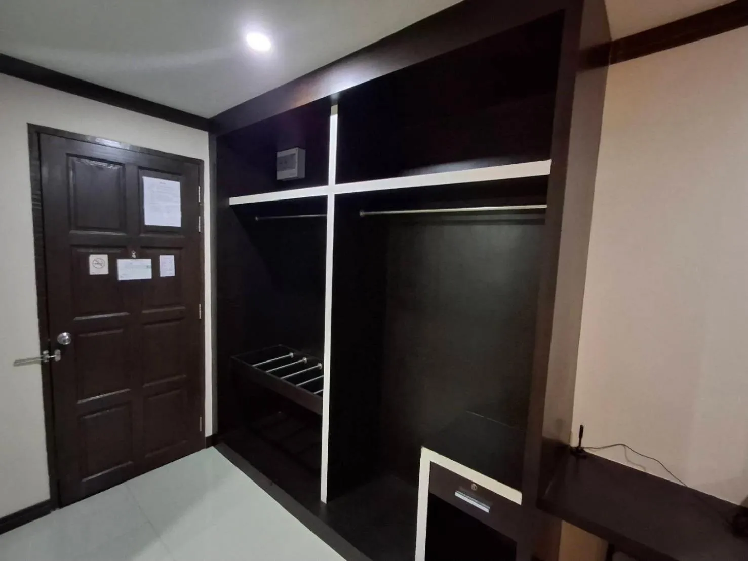 wardrobe in The Villa Chiangrai