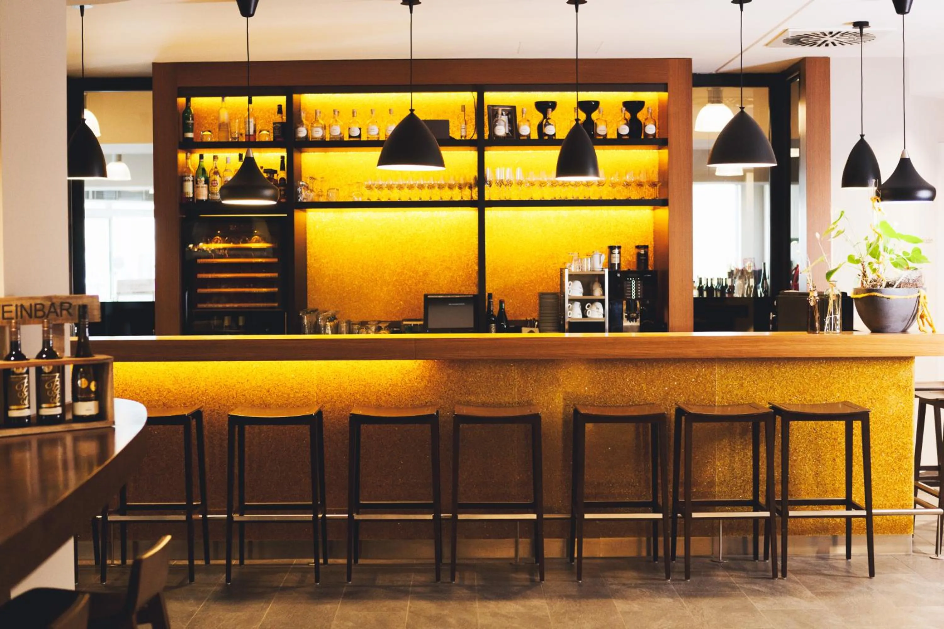 Lounge or bar in Weinhotel Kaisergarten