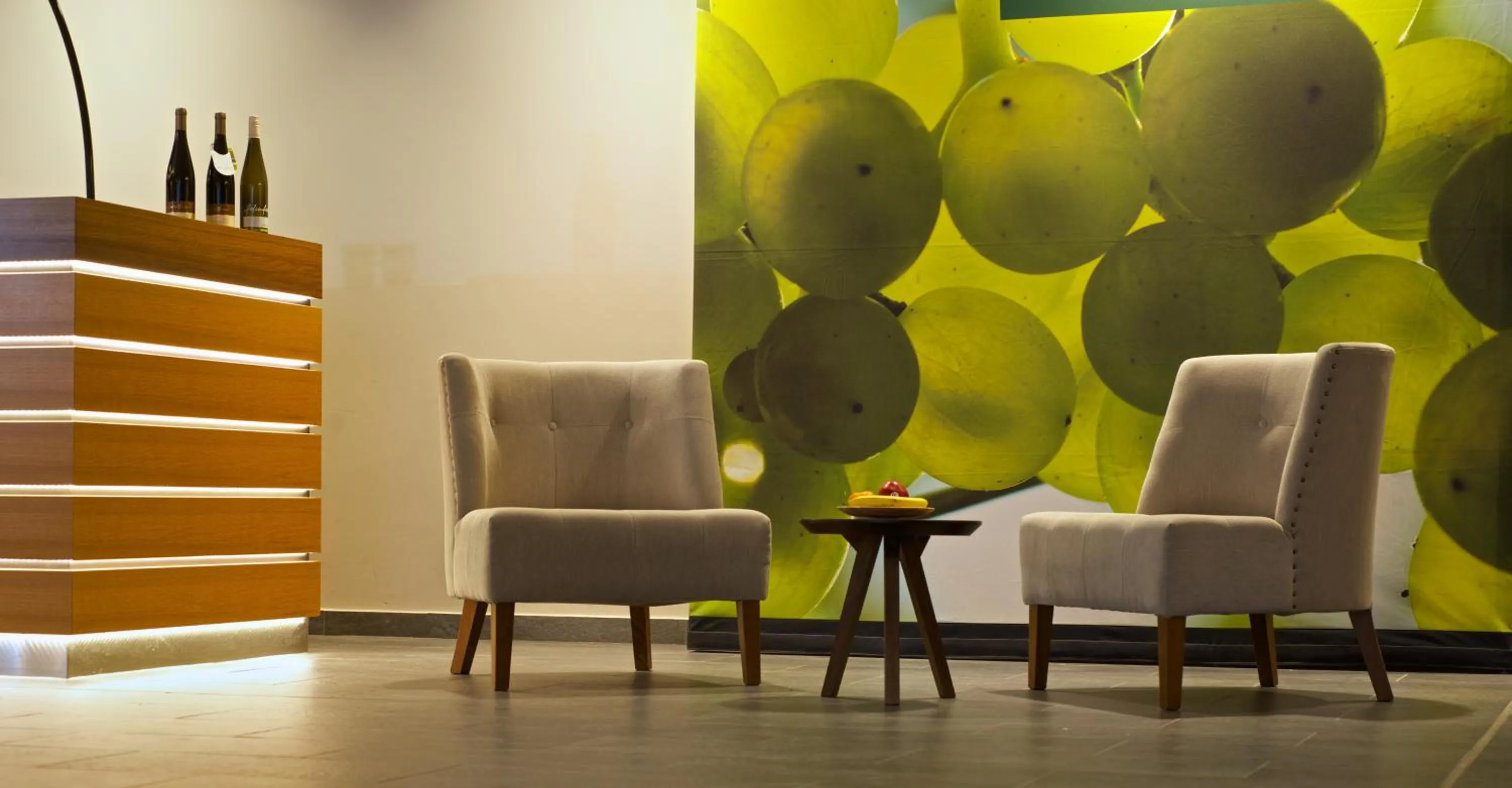 Lounge or bar in Weinhotel Kaisergarten