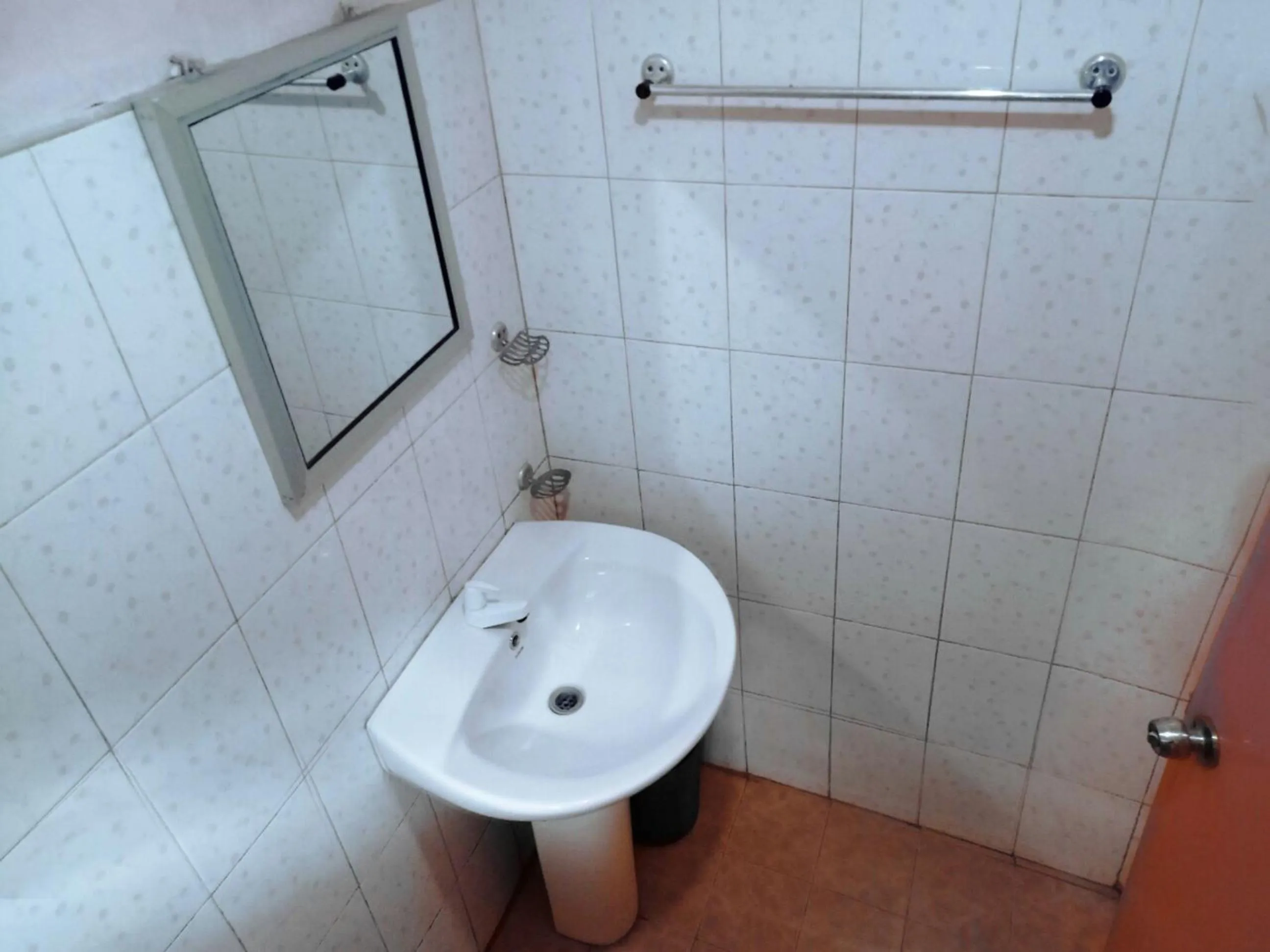 Bathroom in Takeshi Inn