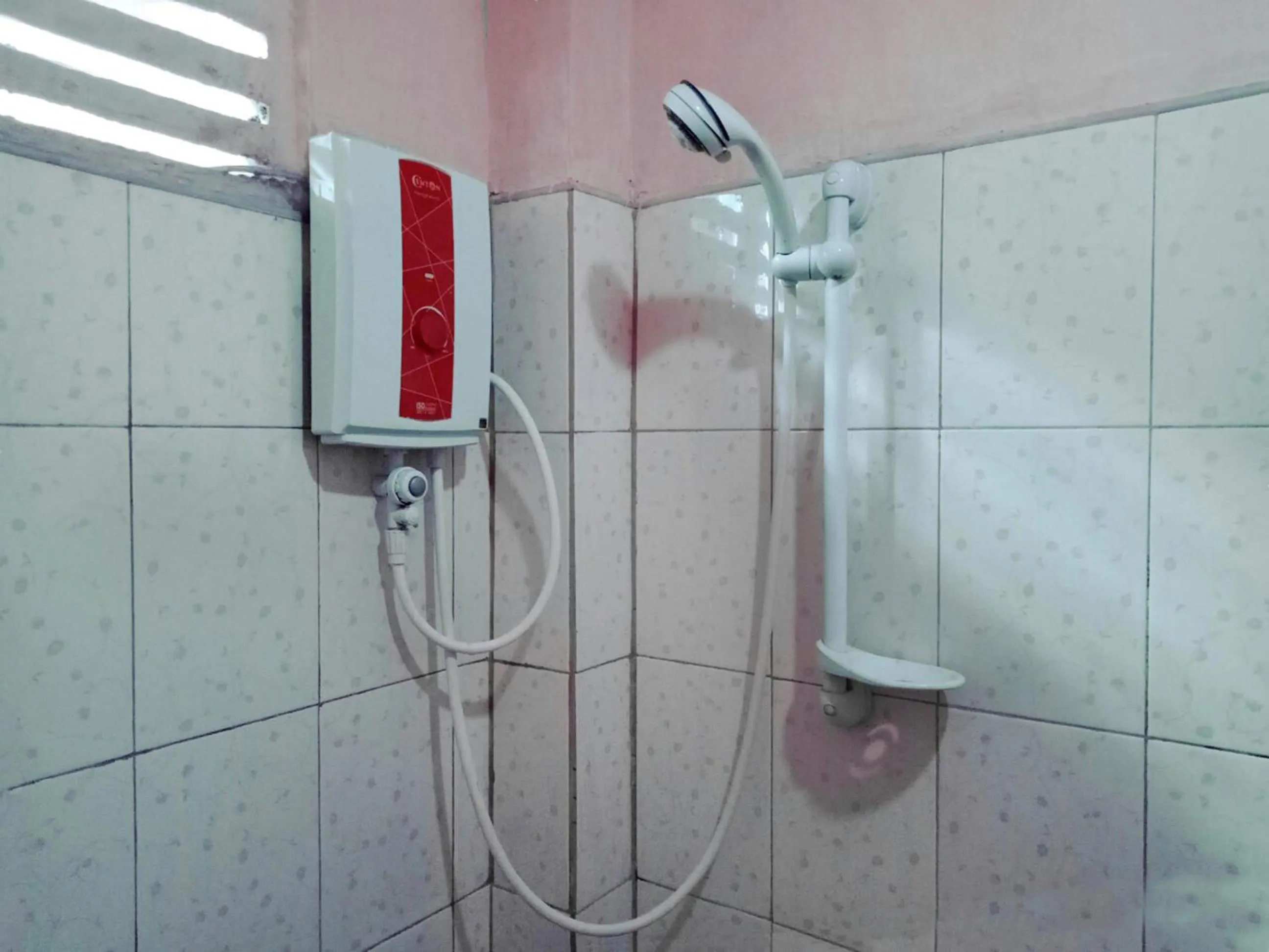 Bathroom in Takeshi Inn