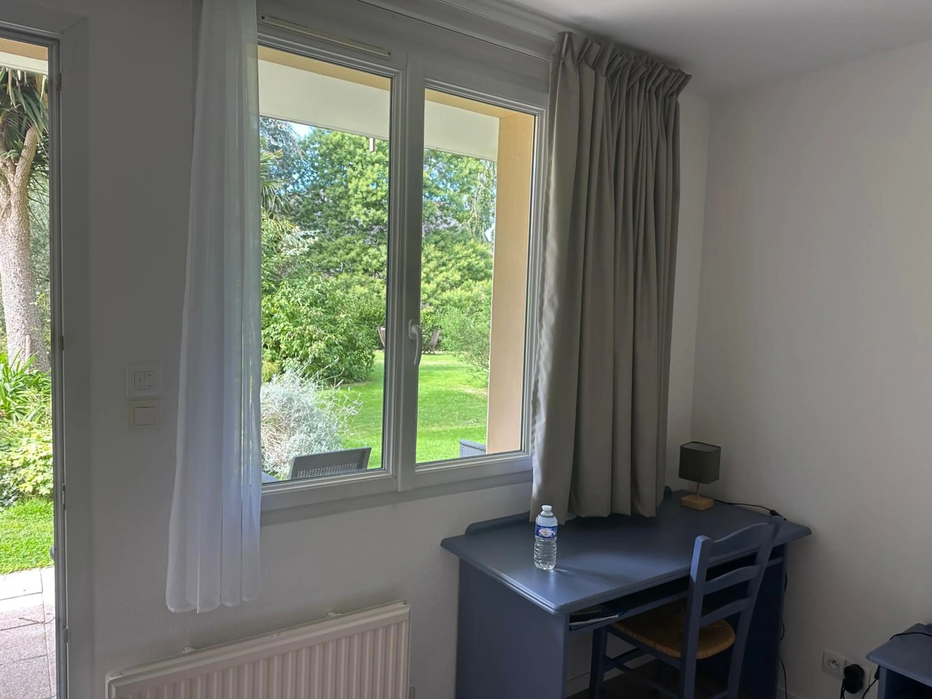 Logis Hôtel La Demeure du Perron