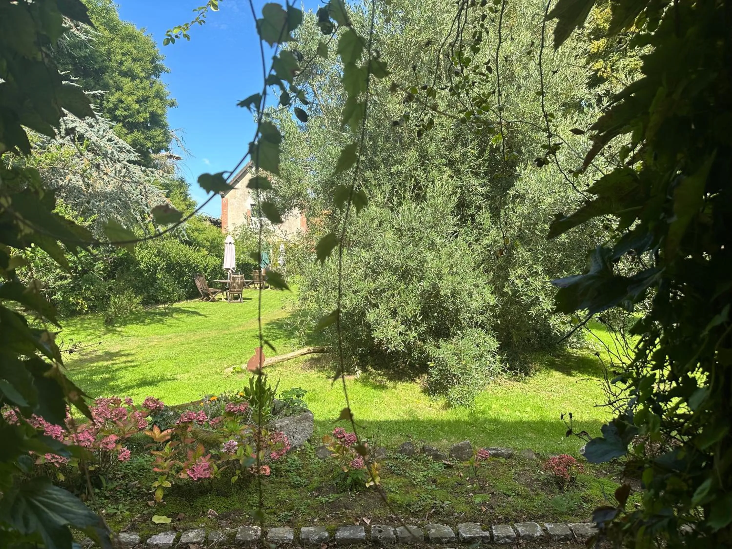 Natural landscape in Logis Hôtel La Demeure du Perron