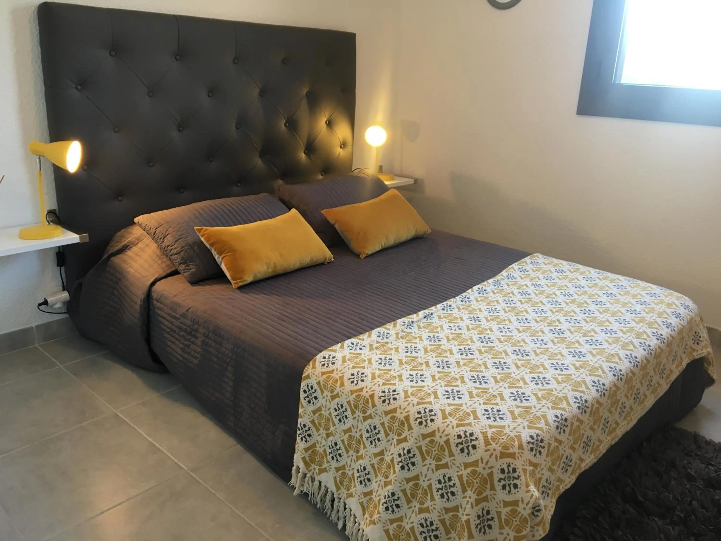 Bed in Residence Bellavista à Santa Giulia, proche de la plage et vue mer