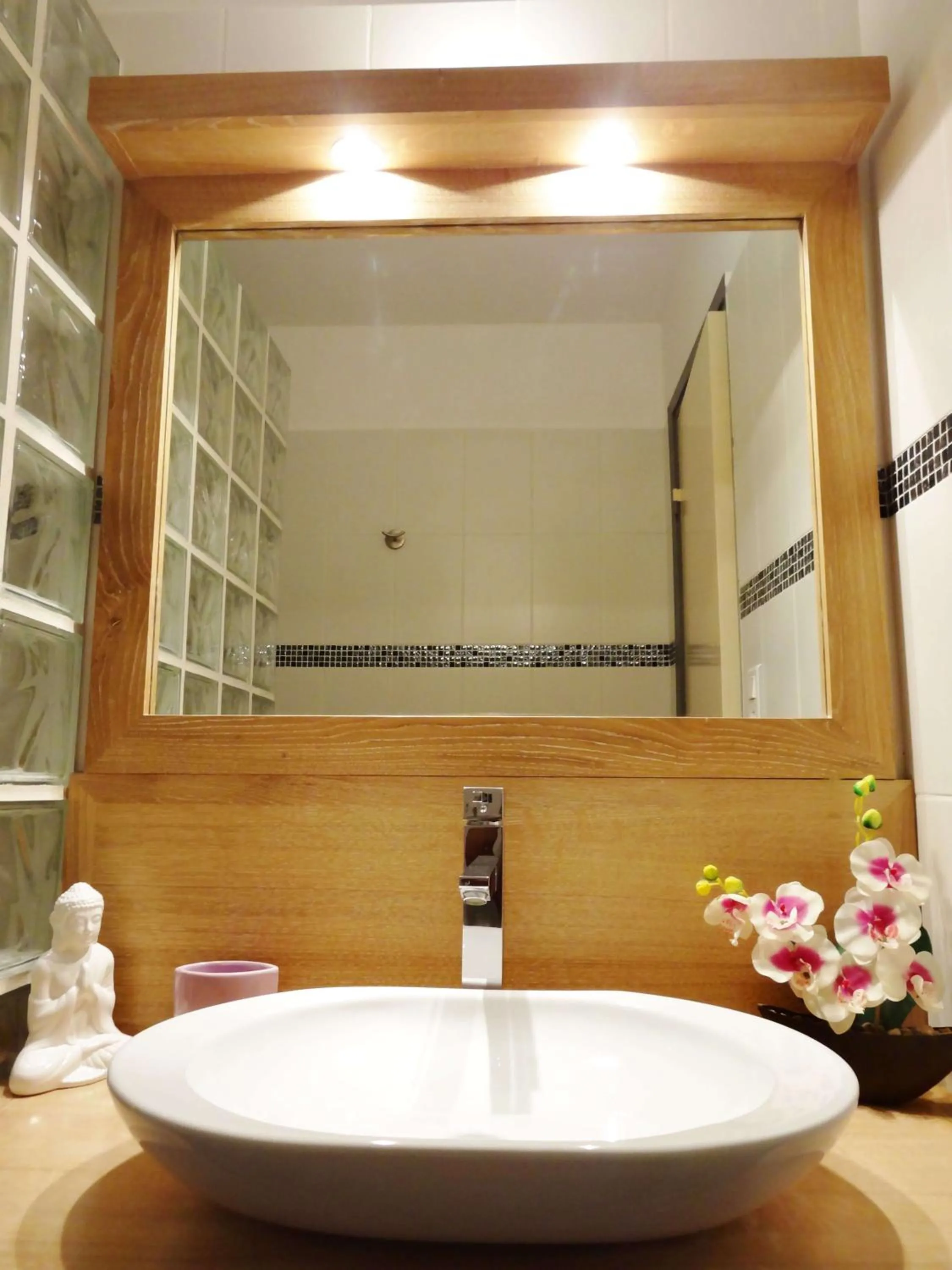 Bathroom in Residence Bellavista à Santa Giulia, proche de la plage et vue mer