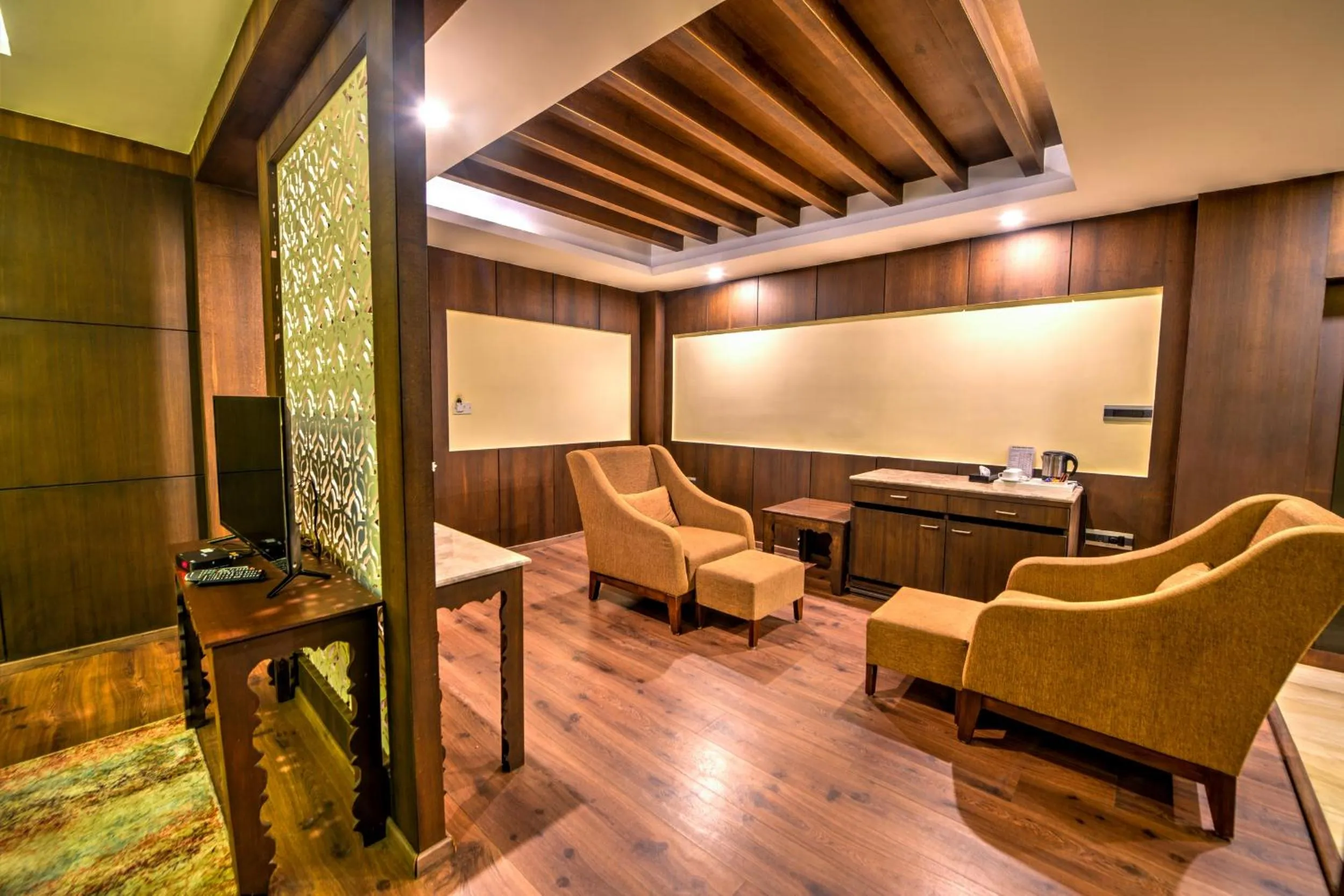 Silver Sand Sentinel