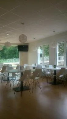 Lounge or bar in Pensión-Albergue Puente Ribeira