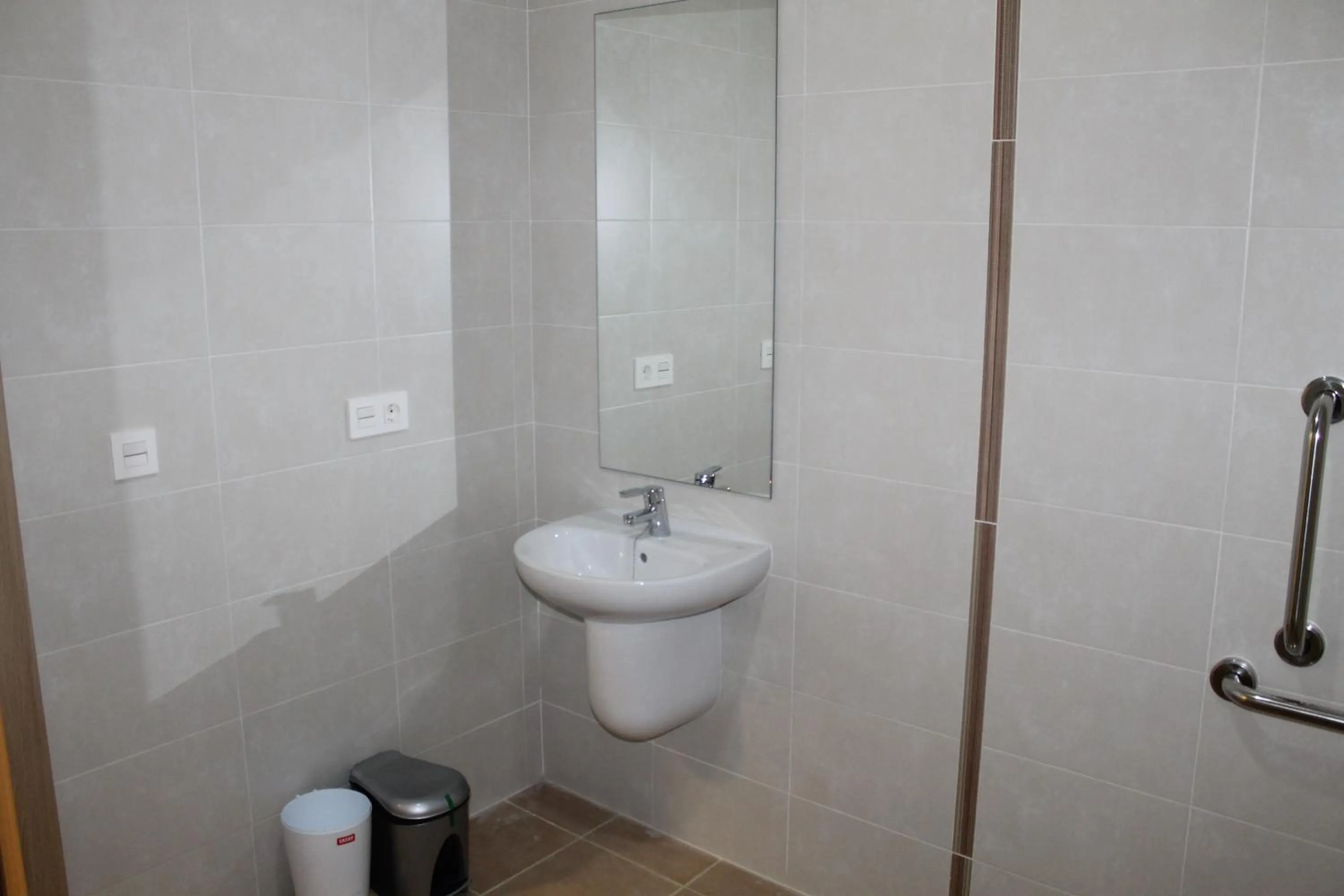 Bathroom in Pensión-Albergue Puente Ribeira