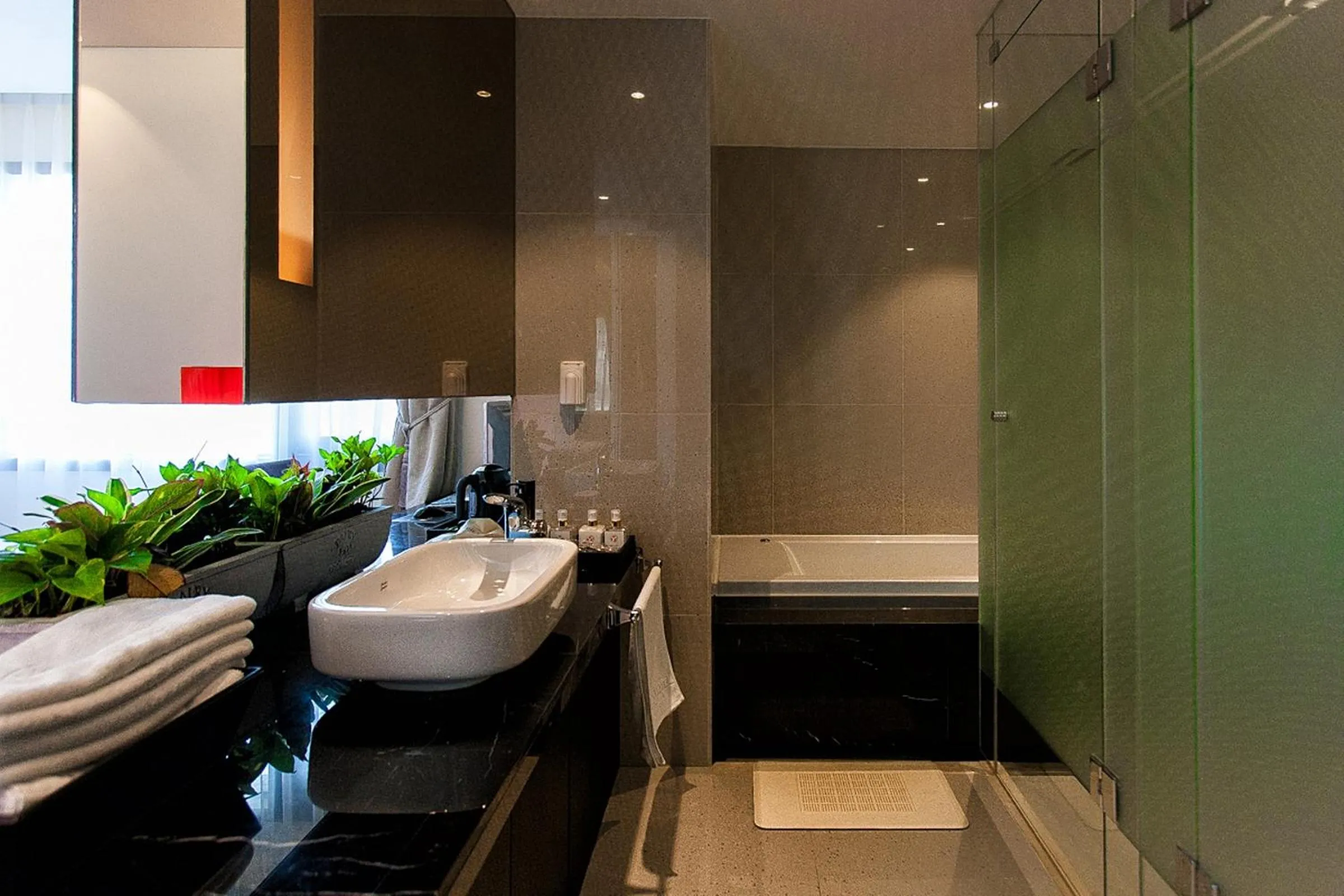 Shower in Golden Hotel Incheon