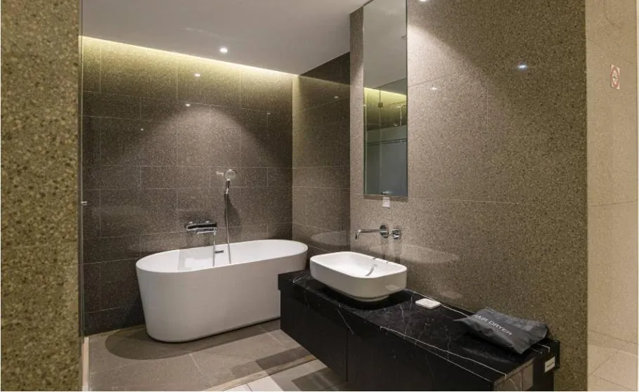 Golden Hotel Incheon