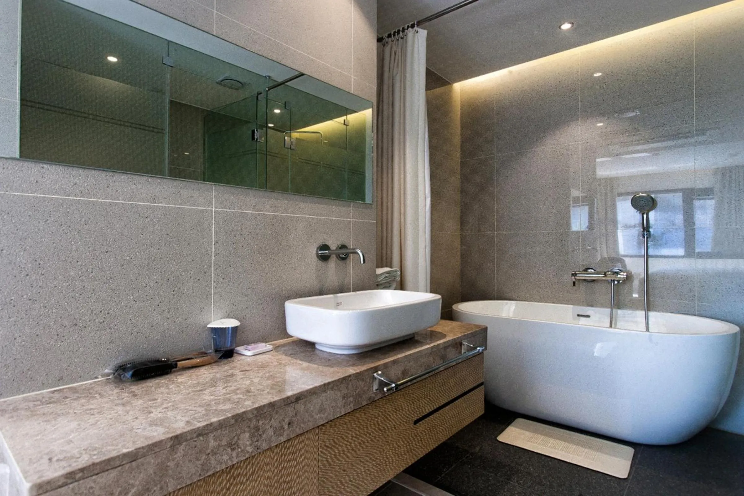 Bathroom in Golden Hotel Incheon