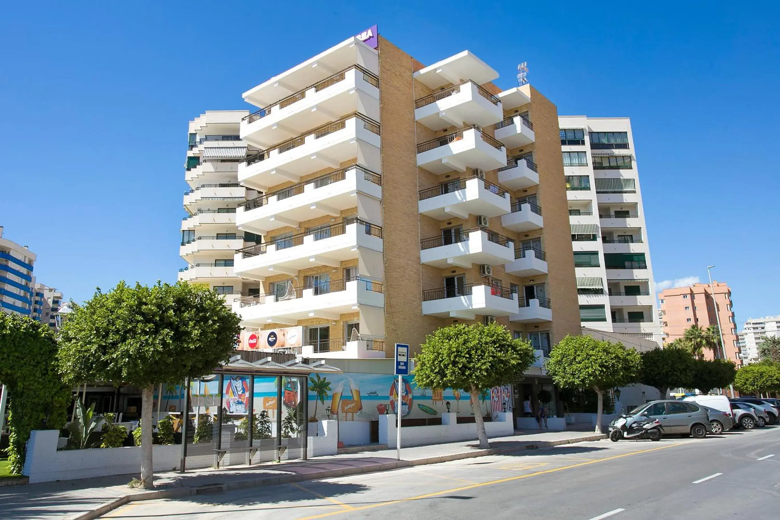 Property building in Apartamentos Odysea By Apartamentos Valentia Property building in Apartamentos Odysea By Apartamentos Valentia