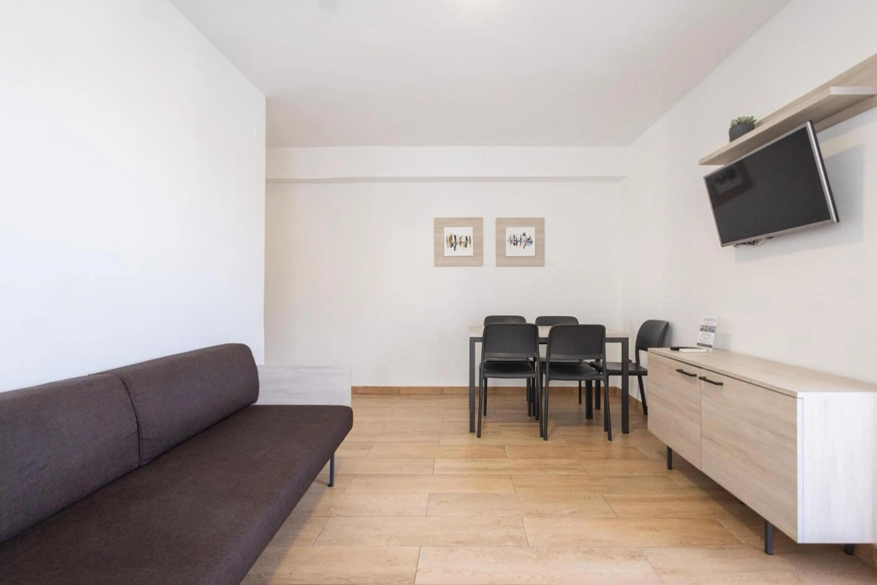 TV and multimedia in Apartamentos Odysea By Apartamentos Valentia