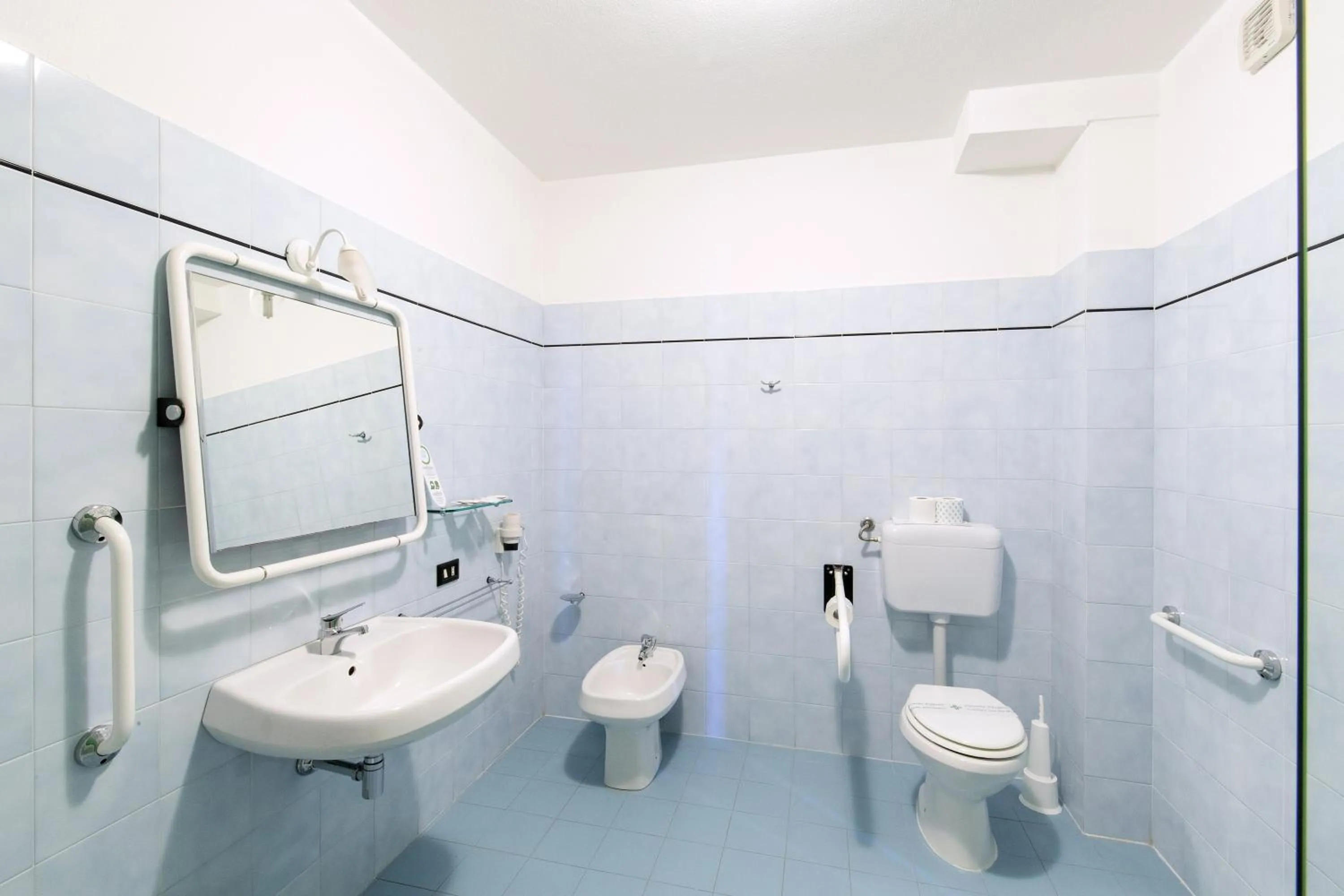 Toilet in Hotel Cala Dei Pini