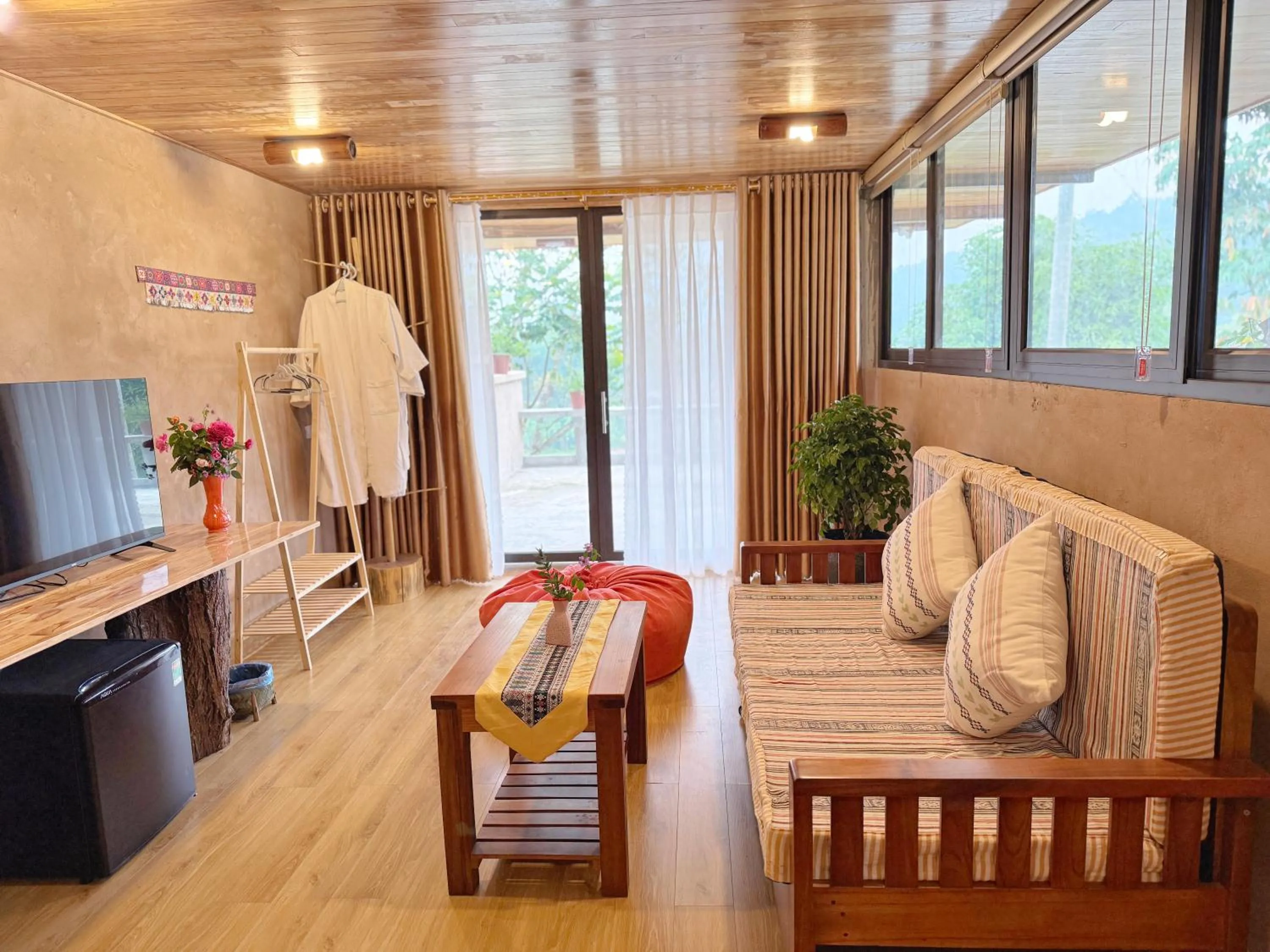 Bedroom in Mai Chau Onsen Retreat