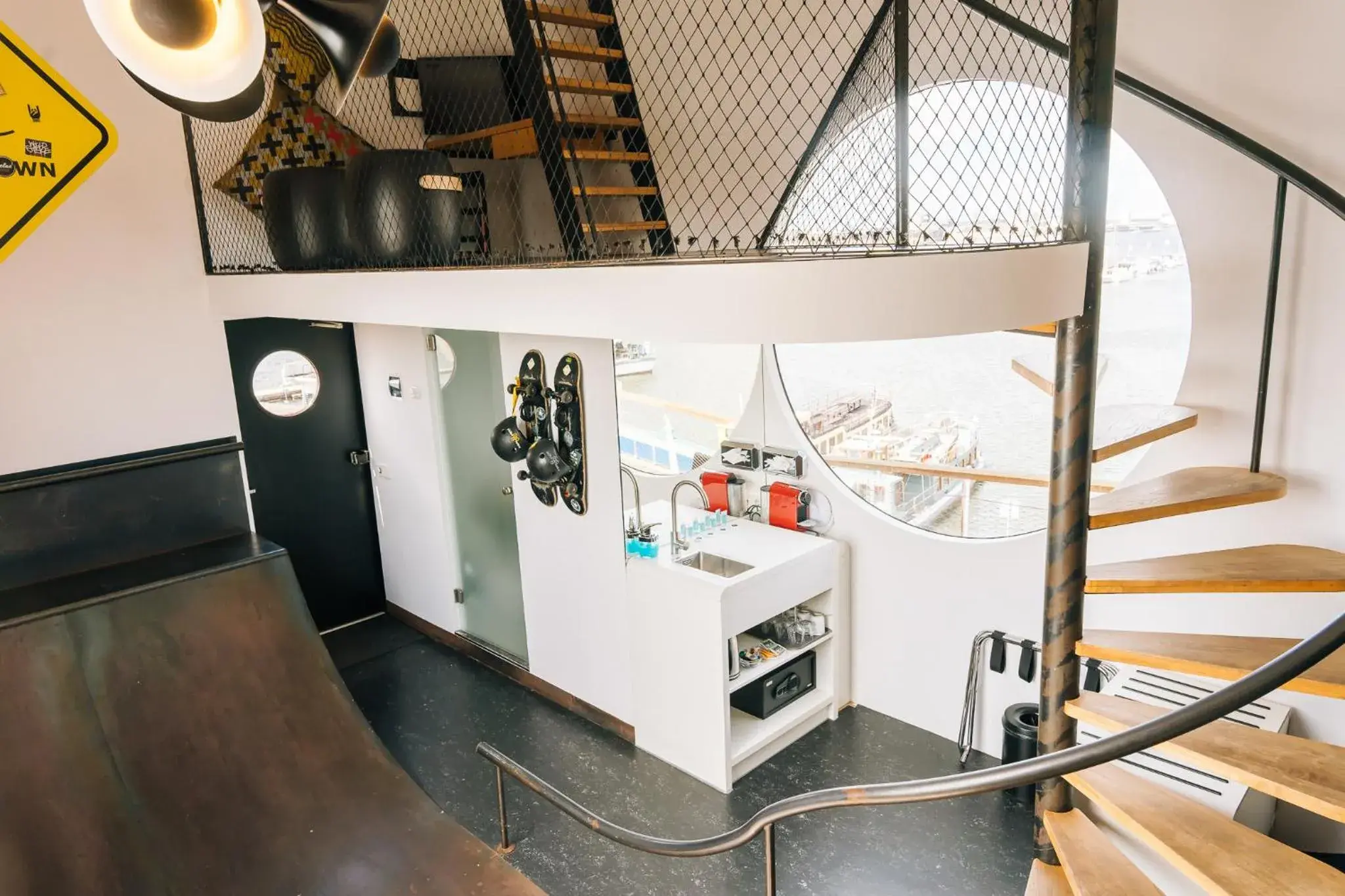 Living room in Botel Living room in Botel