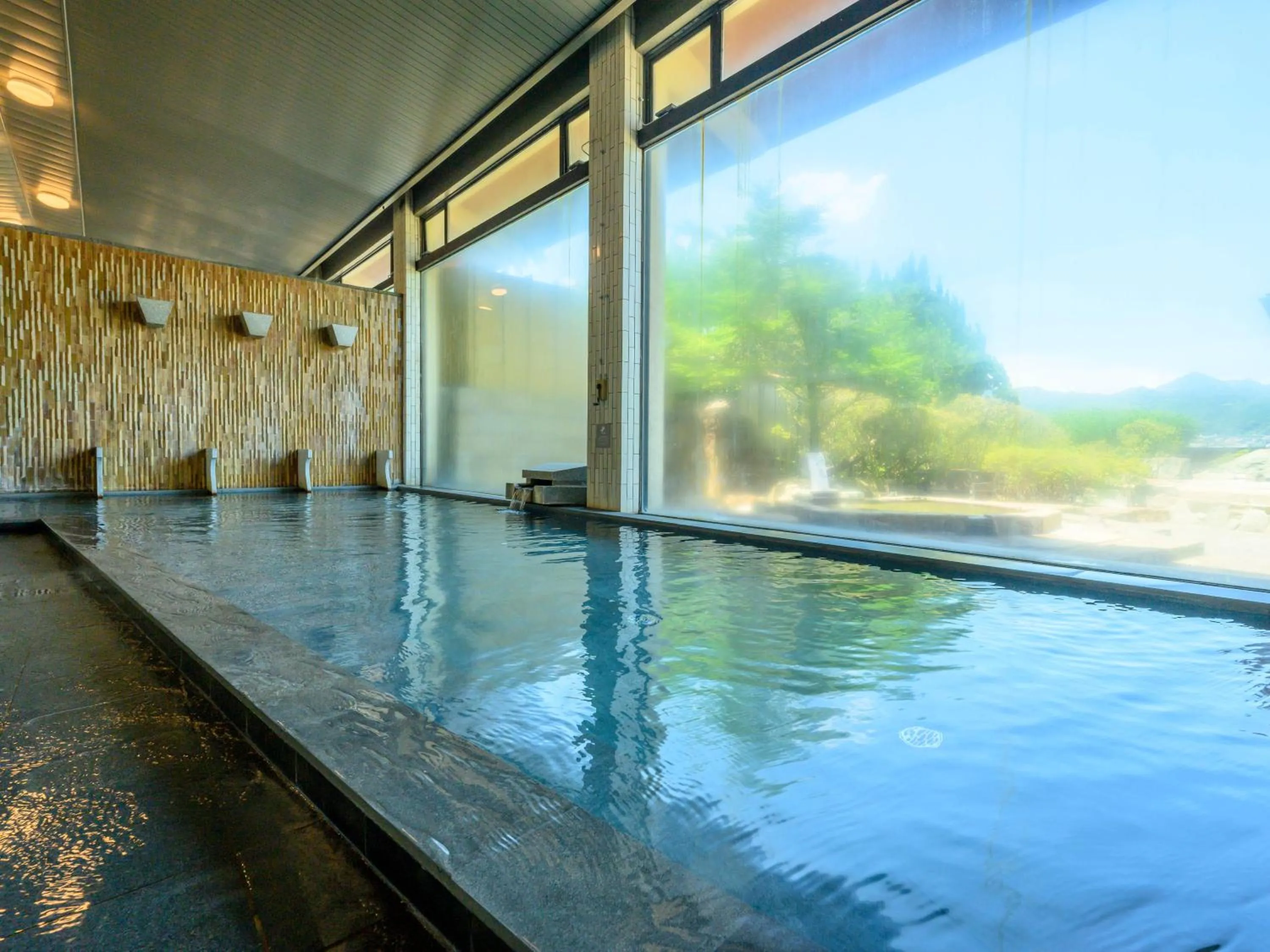 Hot Spring Bath in KAMENOI HOTEL Nachi Katsuura