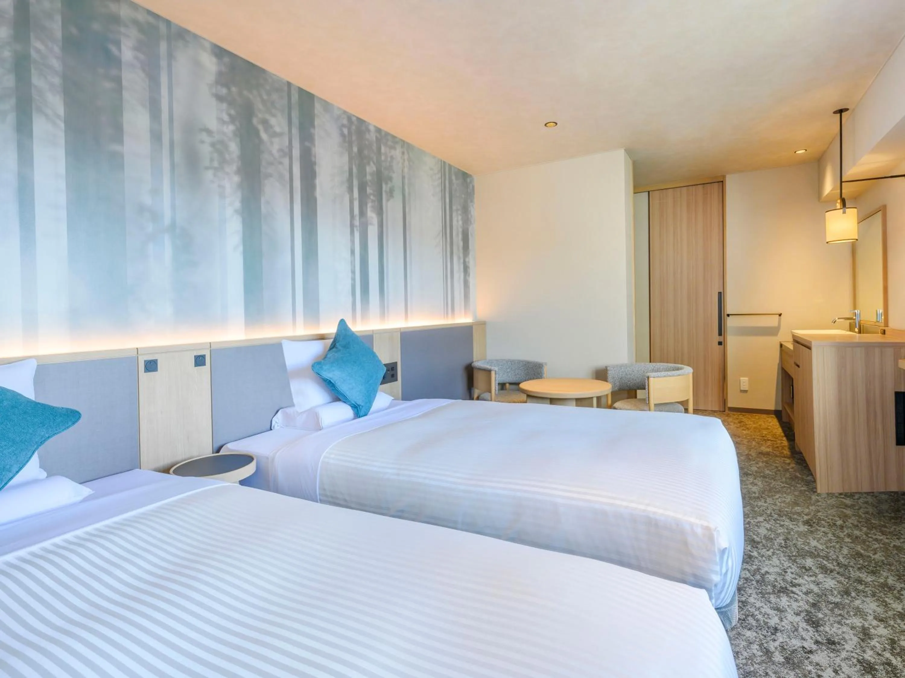 Photo of the whole room, Bed in KAMENOI HOTEL Nachi Katsuura