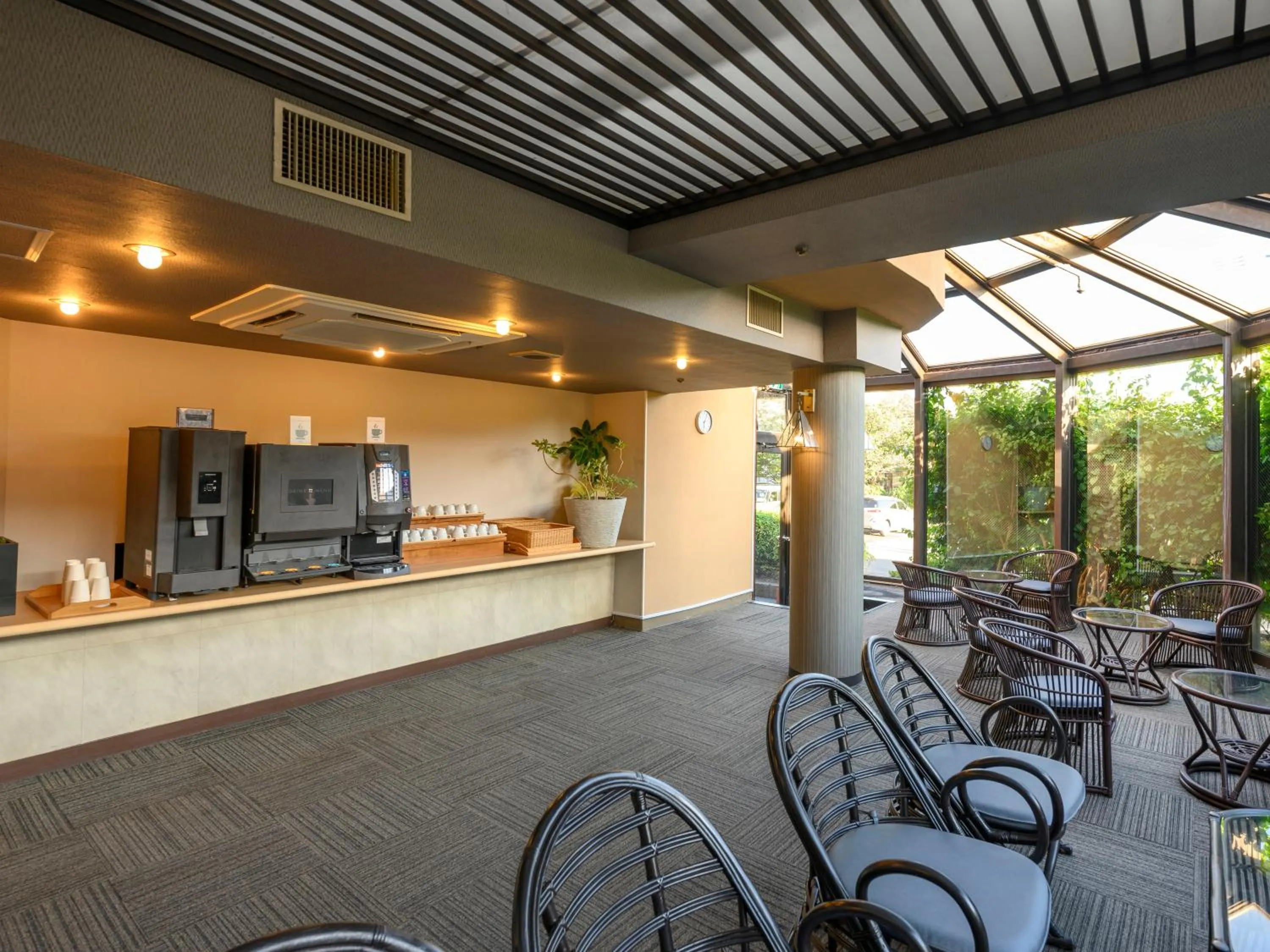 Lounge or bar in KAMENOI HOTEL Nachi Katsuura