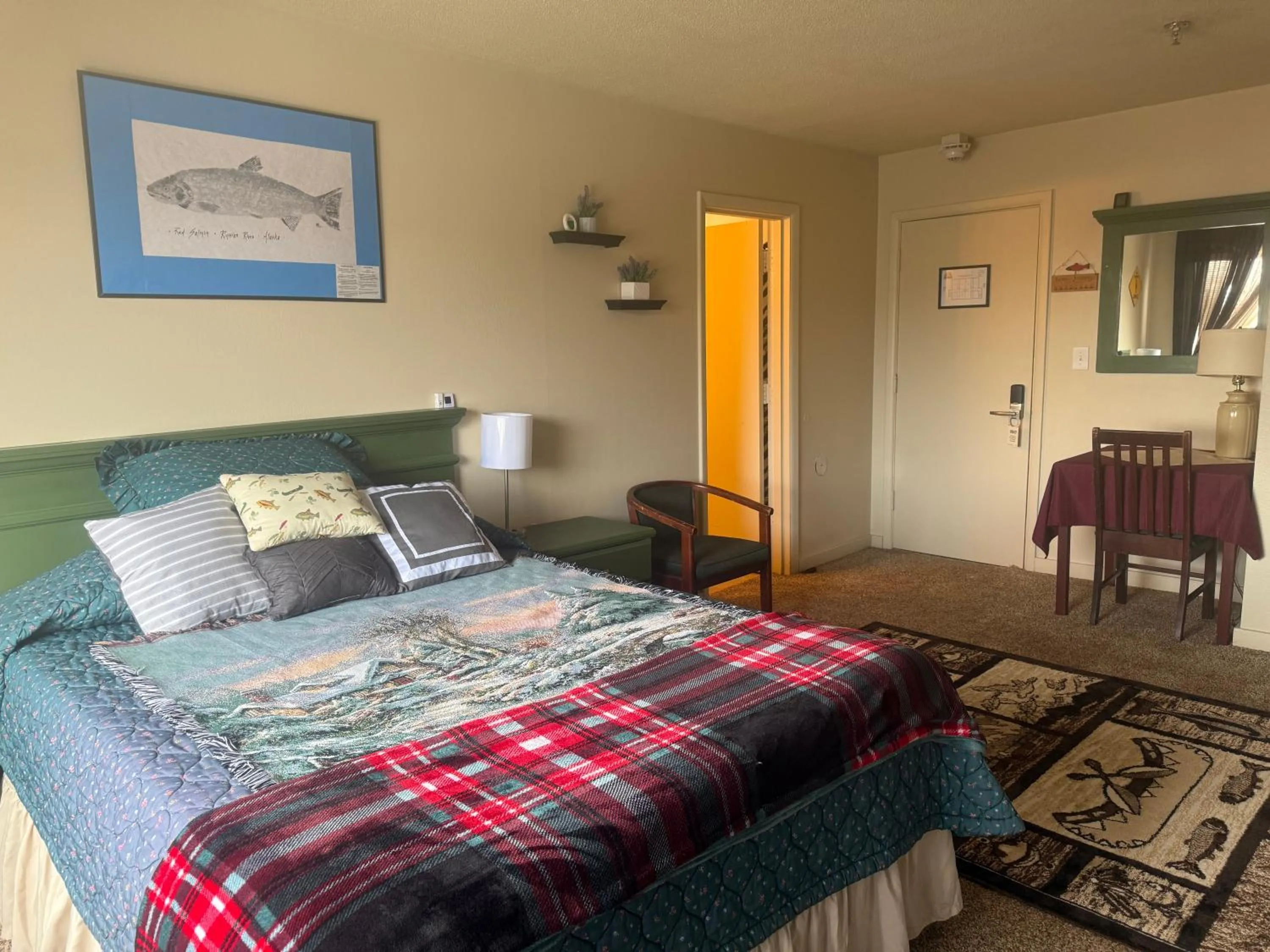 Bed in The Kenai Inn