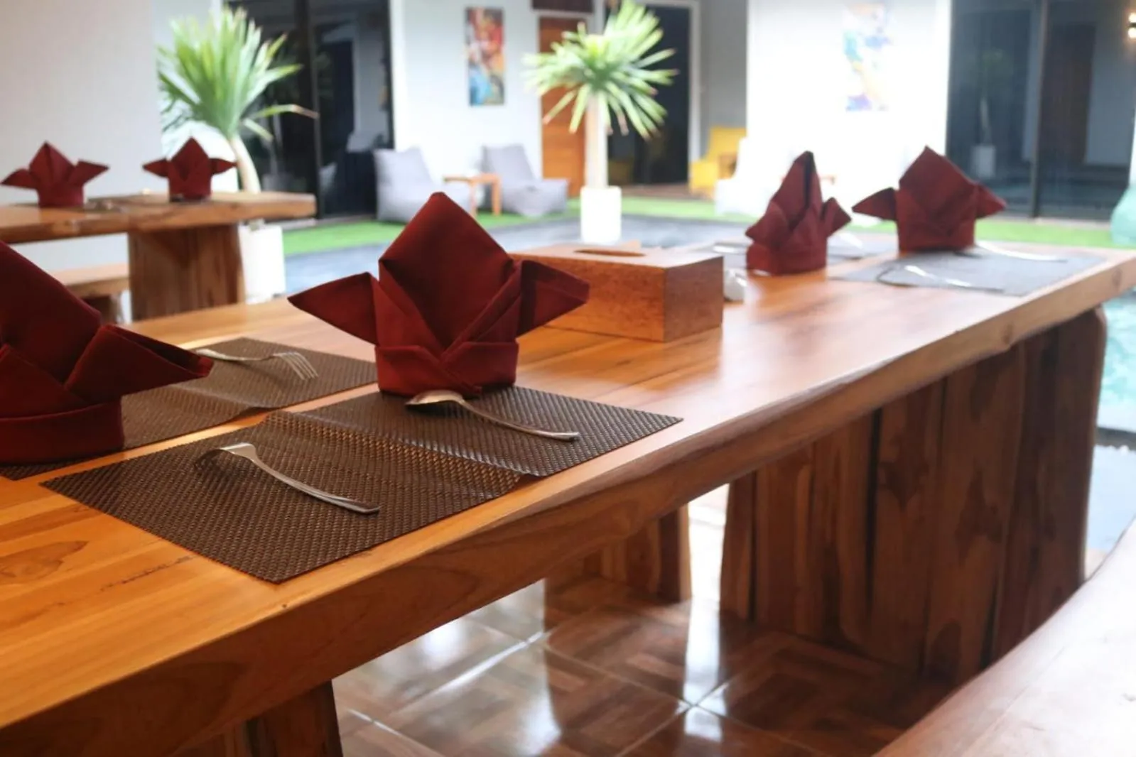 Restaurant/places to eat in BALE DATU BUNGALLOW