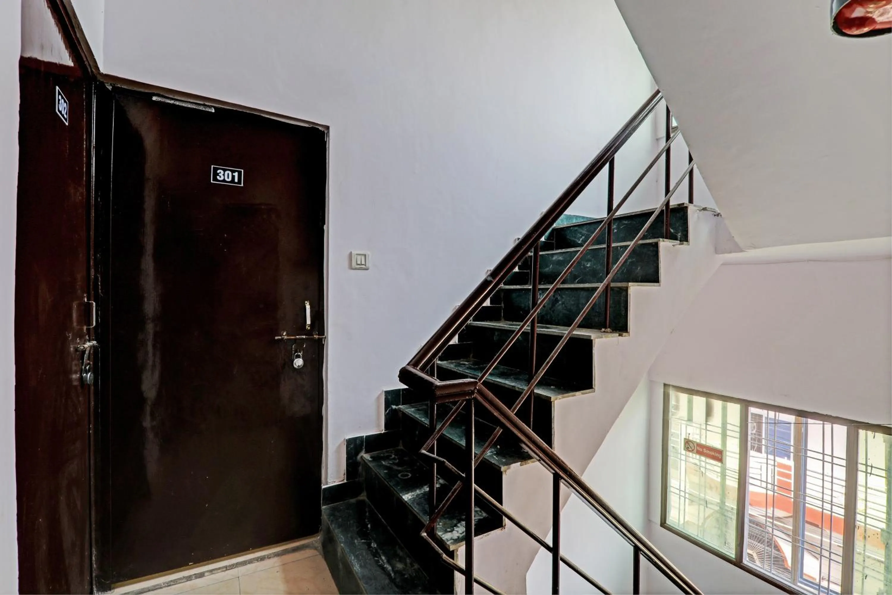 Lobby or reception in Hotel O Raama