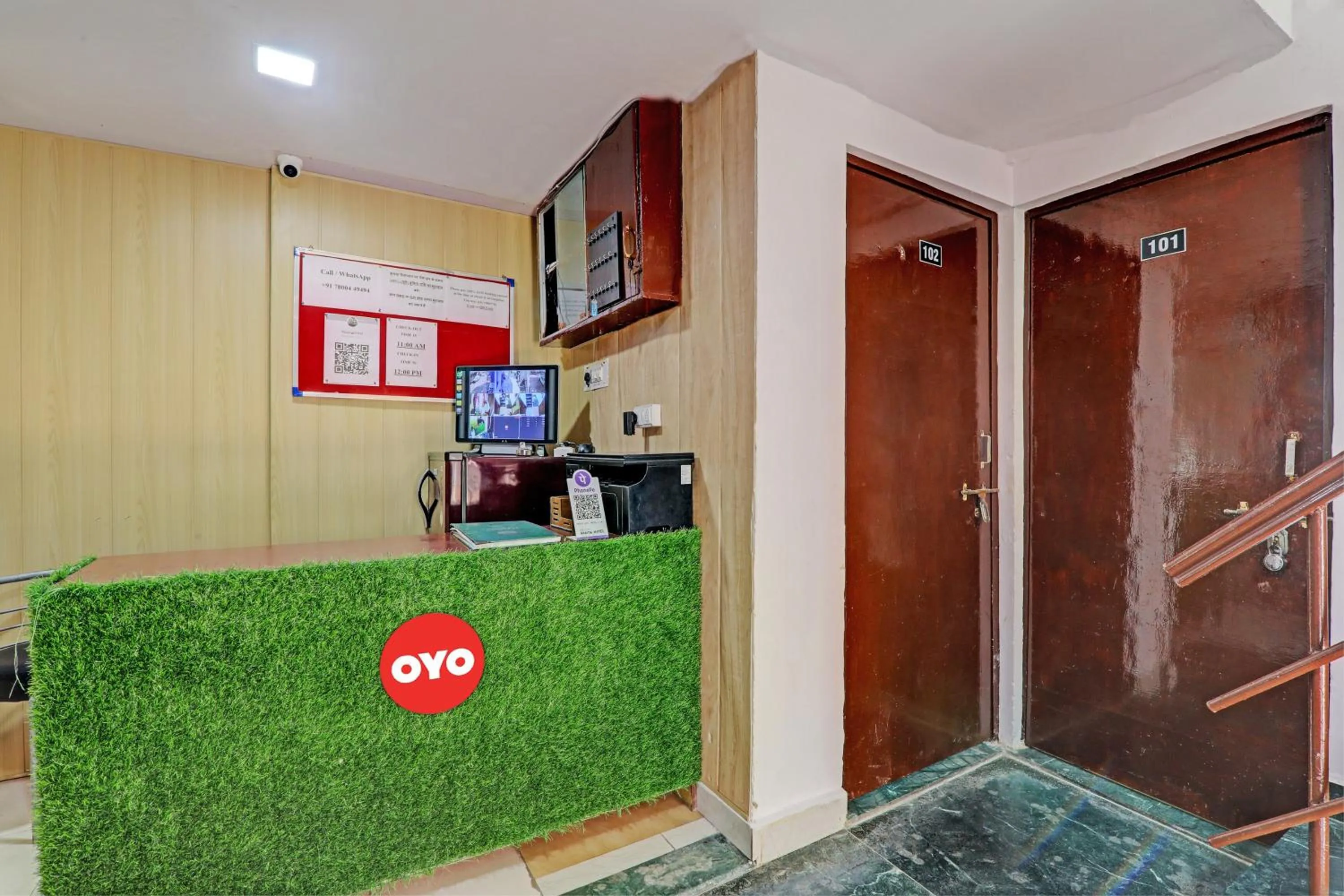 Lobby or reception in Hotel O Raama