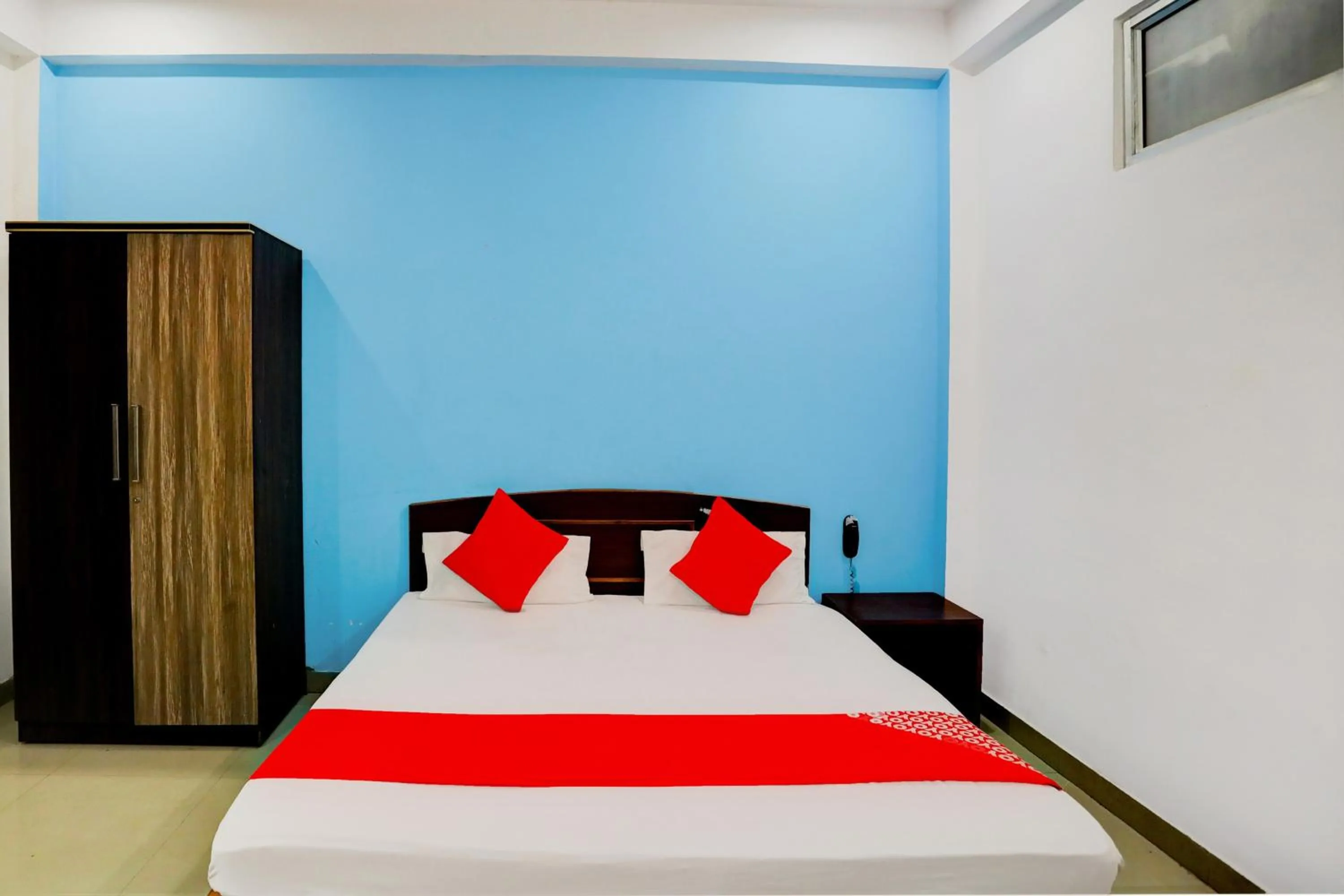 Bedroom in Hotel O Virasat Guest House