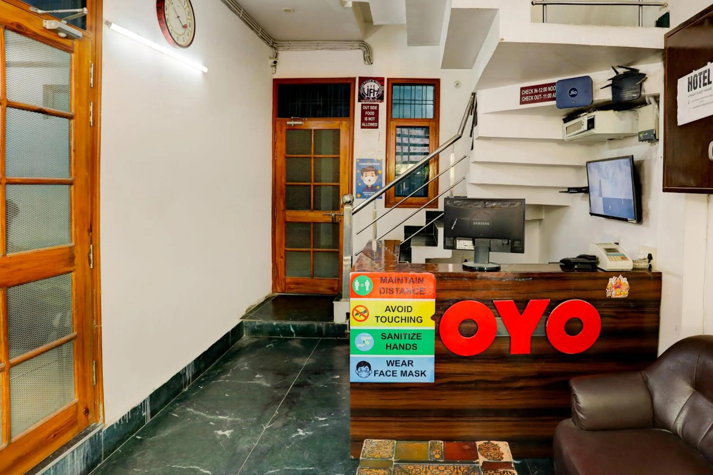 Lobby or reception in Hotel O Virasat Guest House