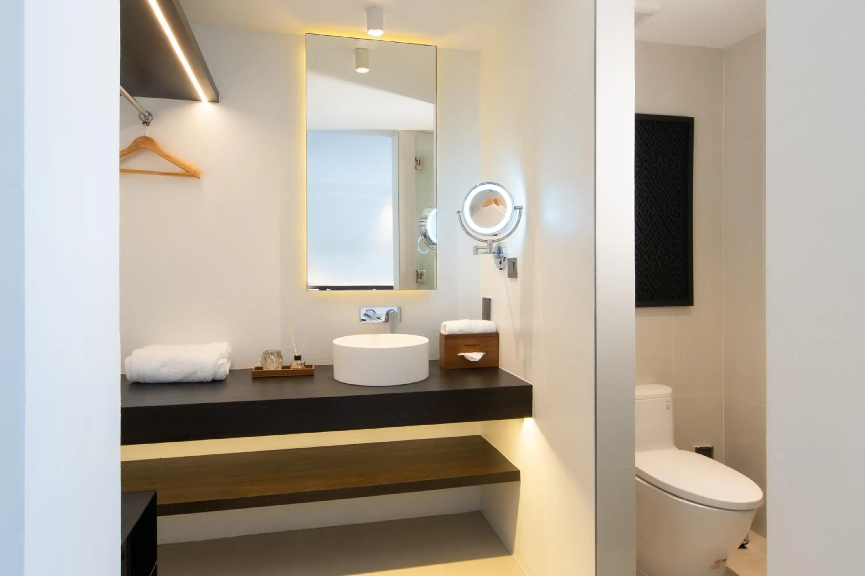 Bathroom in Arun Khiri Chiang Mai Hotel