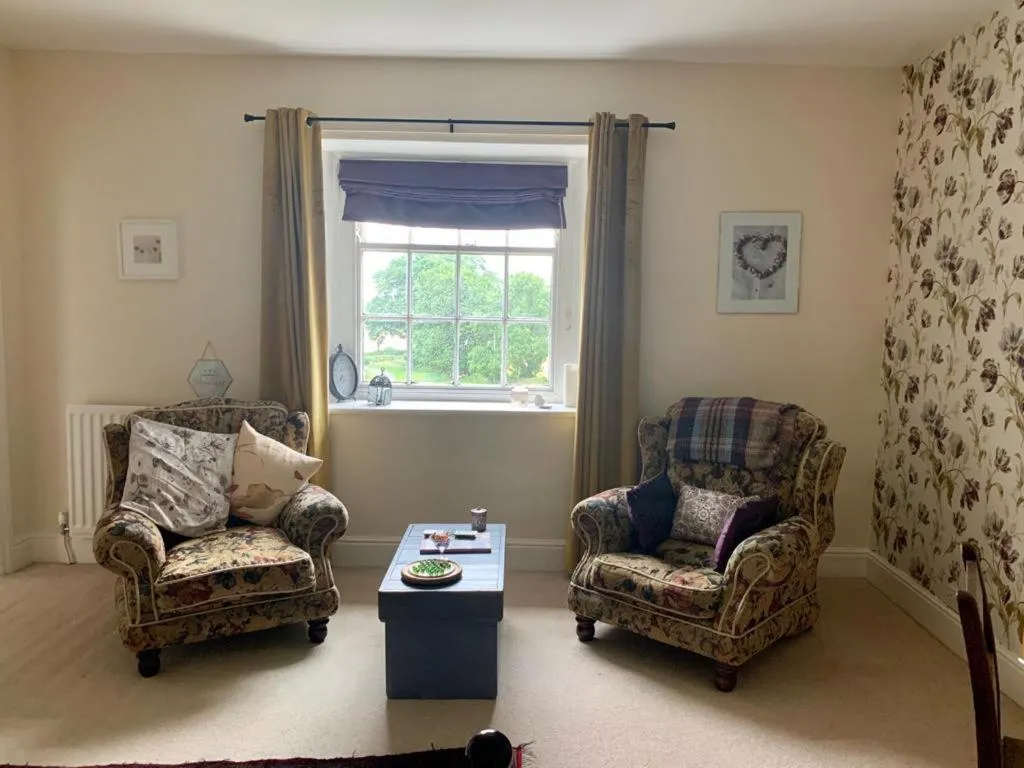 Low Gingerfield Farm B&B