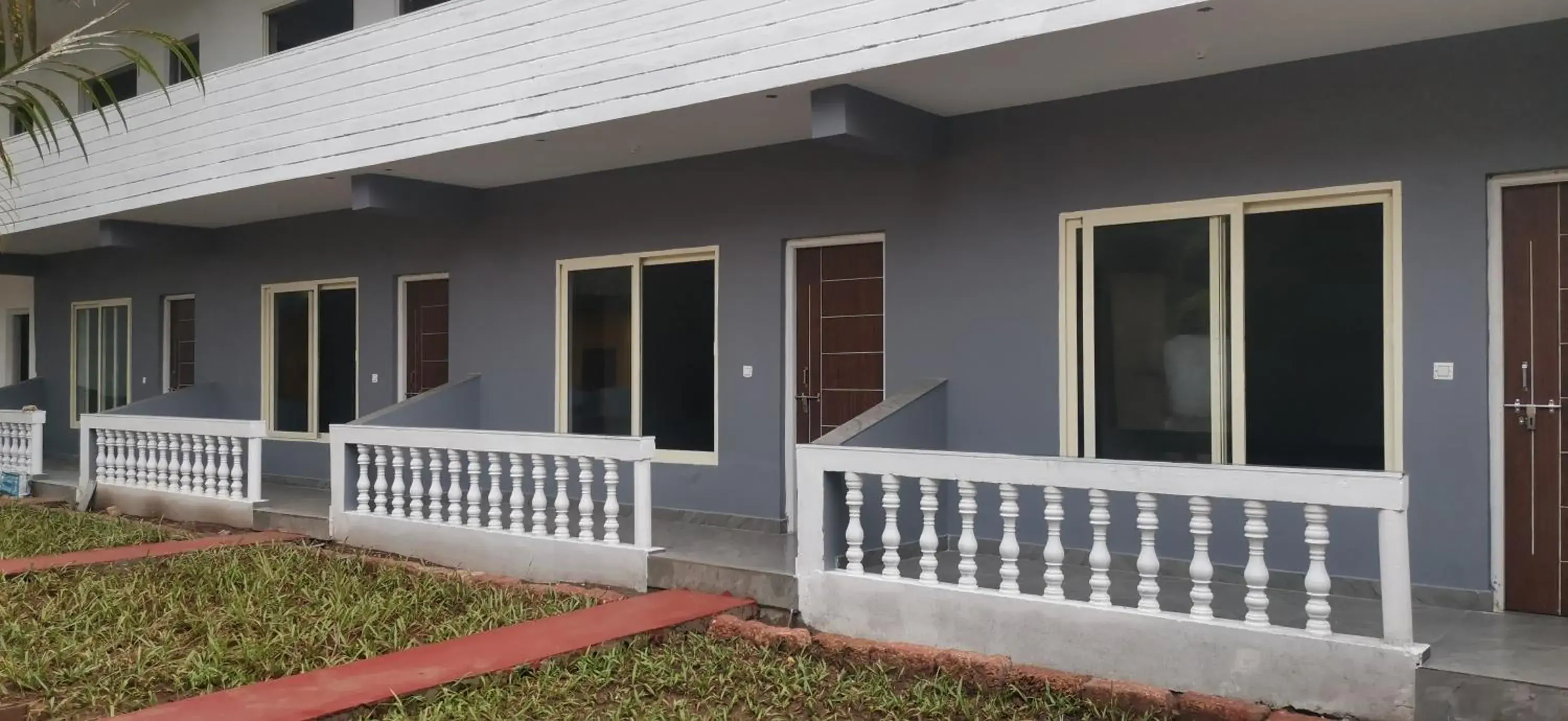 Property building in COCKS TOWN Property building in COCKS TOWN