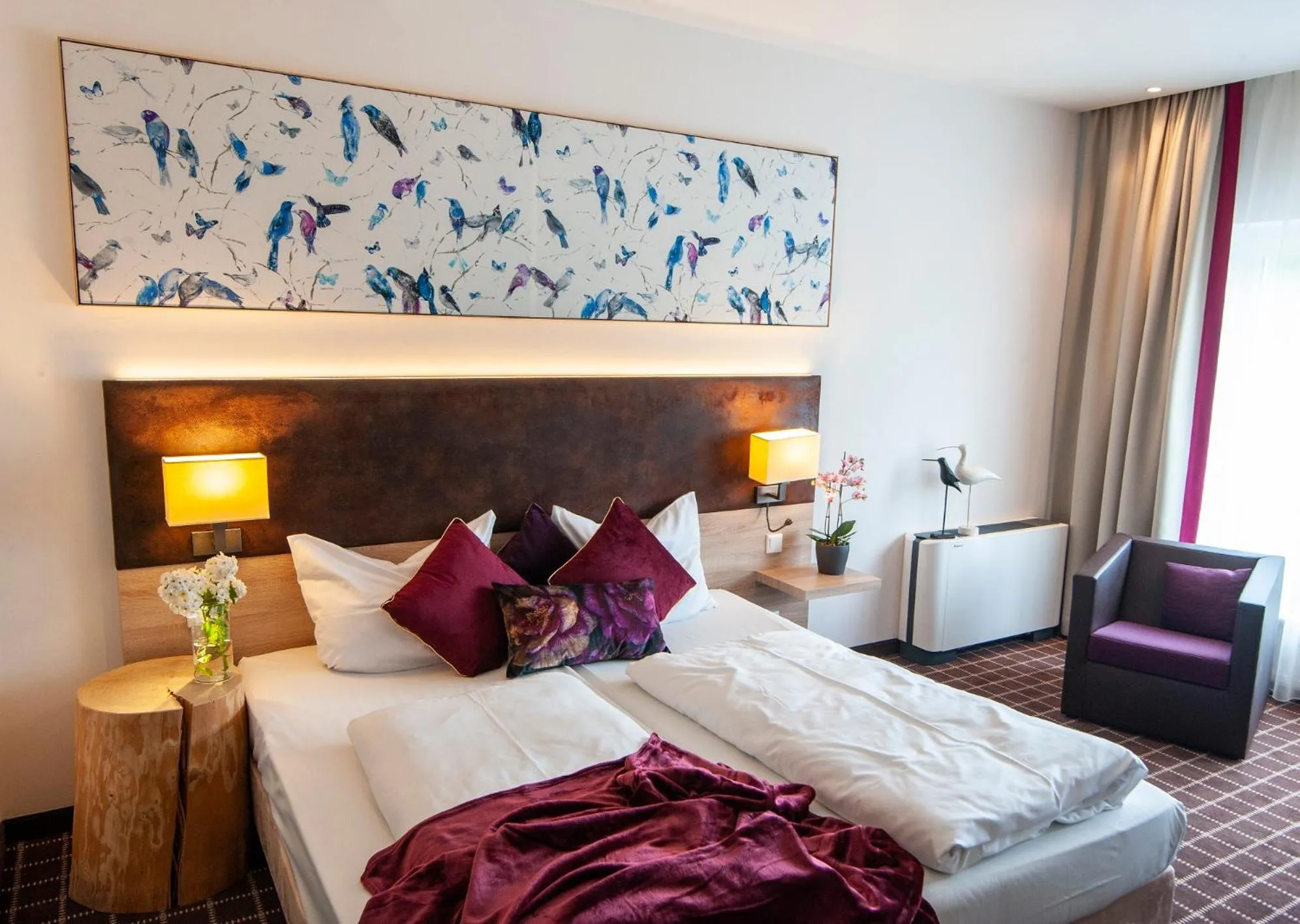 Photo of the whole room, Bed in Business Class Hotel Ebersberg