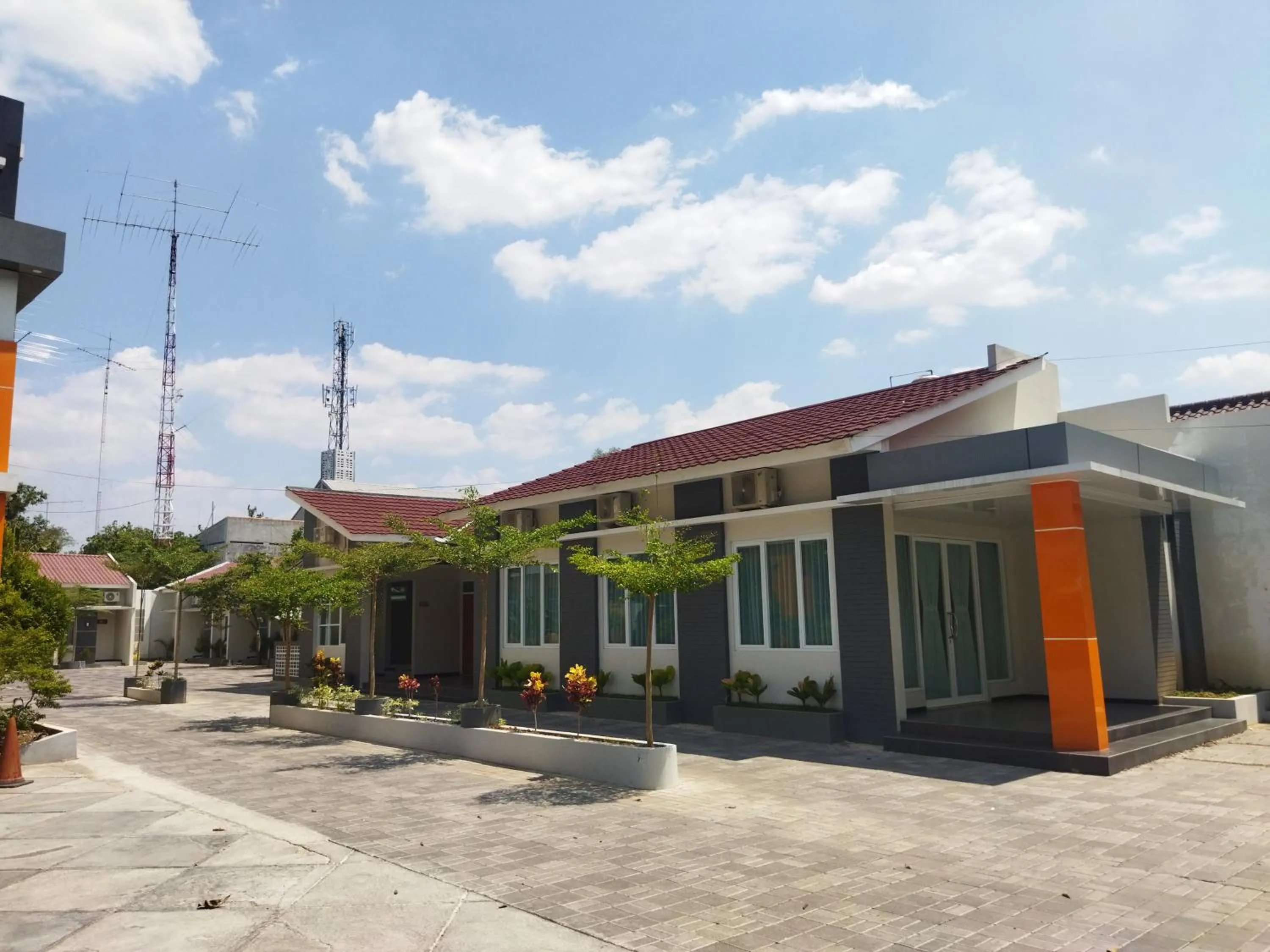 Property building in Hotel Karunia PKPRI